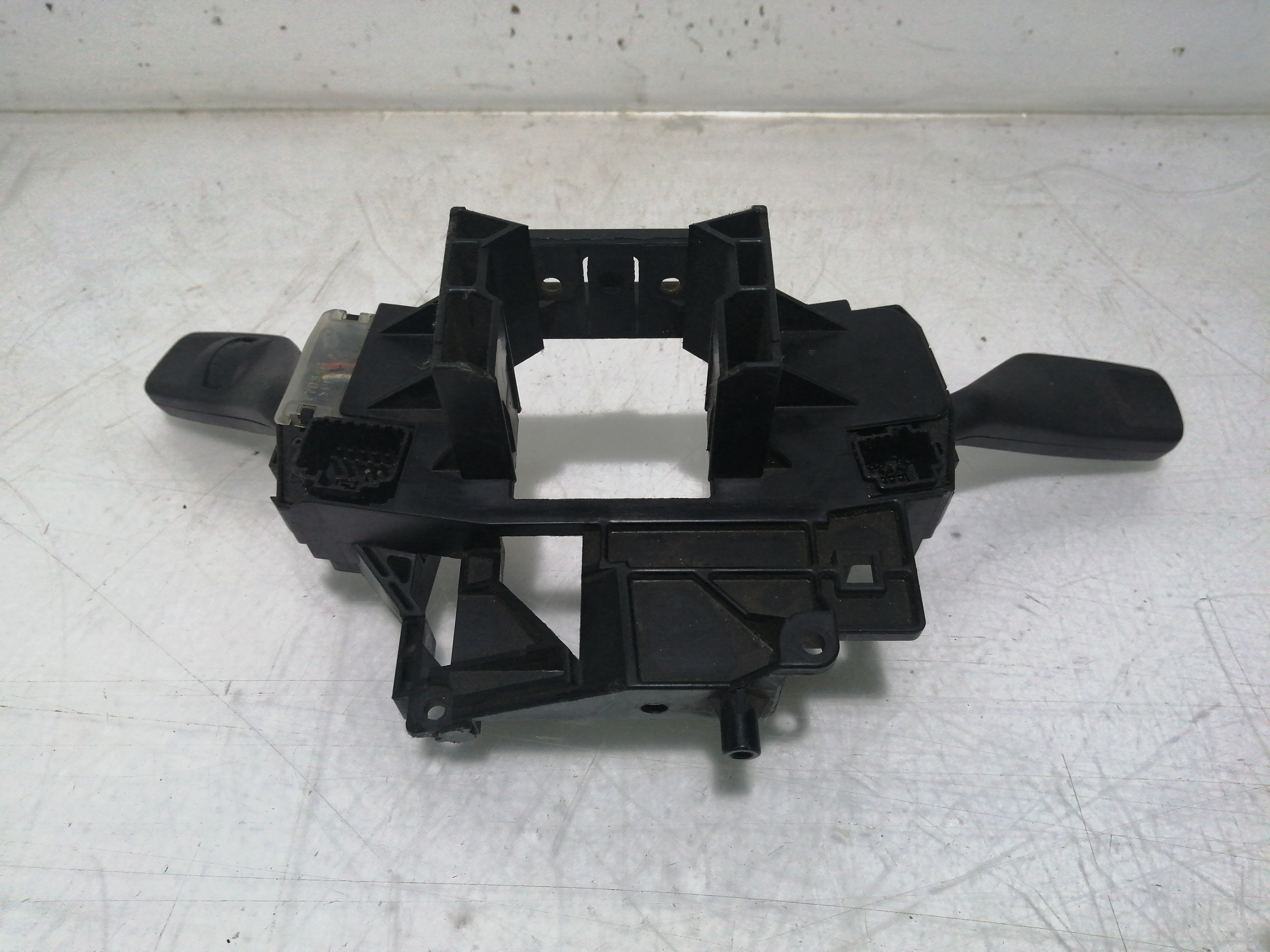 Manipulos luzes / limpas Conjunto  FORD FOCUS II (DA_, HCP, DP) | 04 - 13 Imagem-1