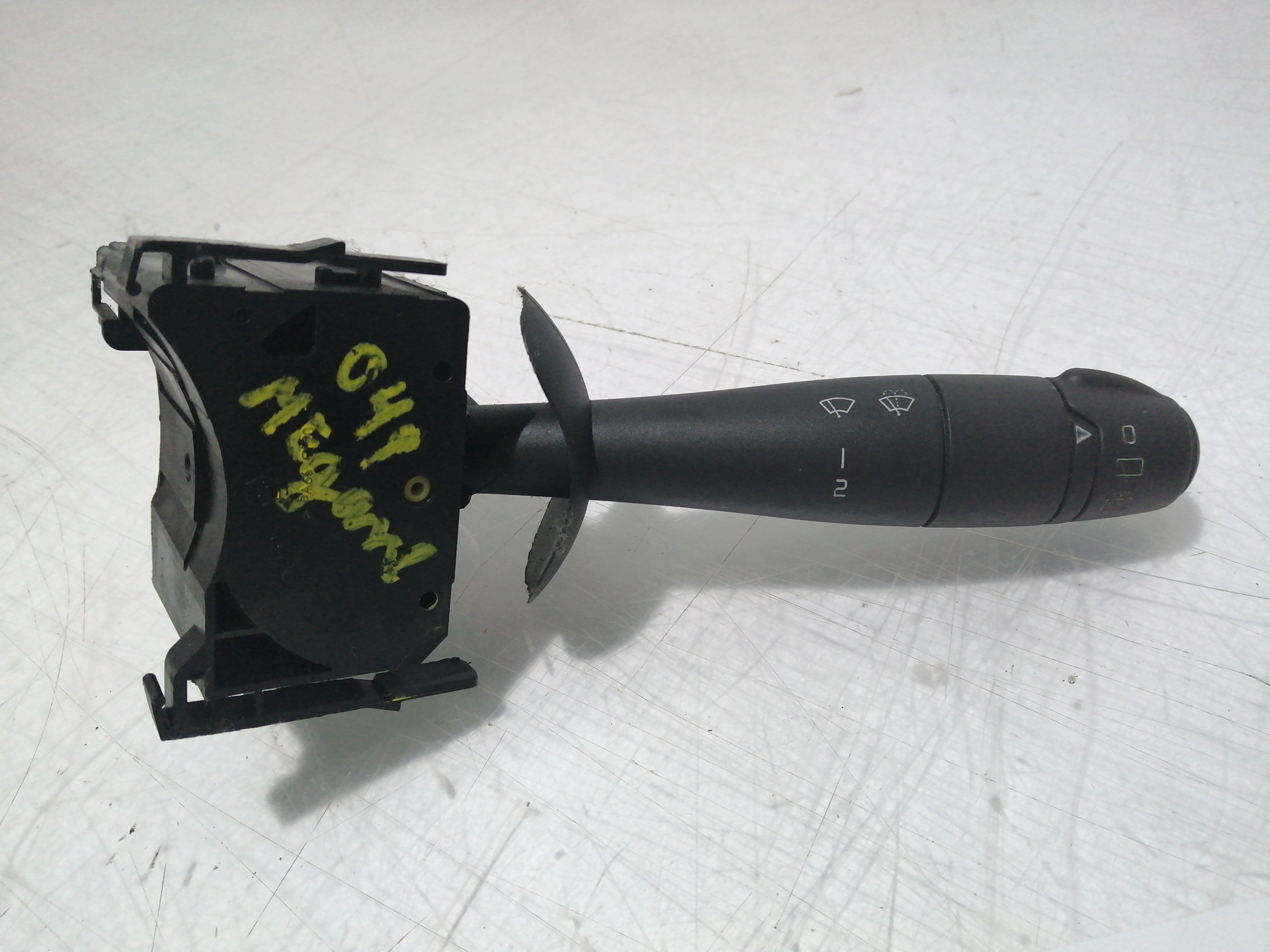 Manipulo Limpa Vidros RENAULT MEGANE II (BM0/1_, CM0/1_) | 01 - 12