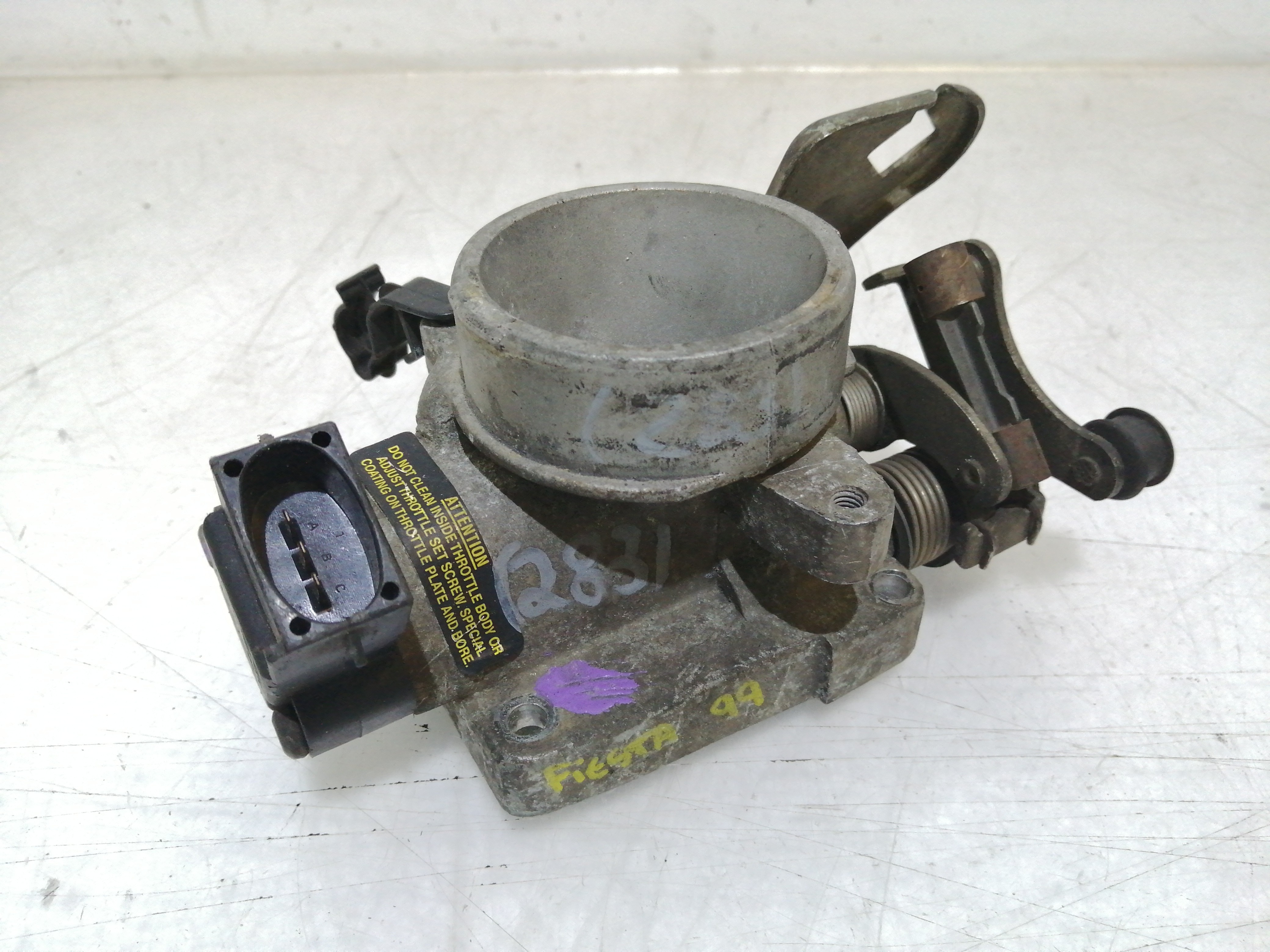 Borboleta Admissão FORD FIESTA IV (JA_, JB_) | 95 - 02