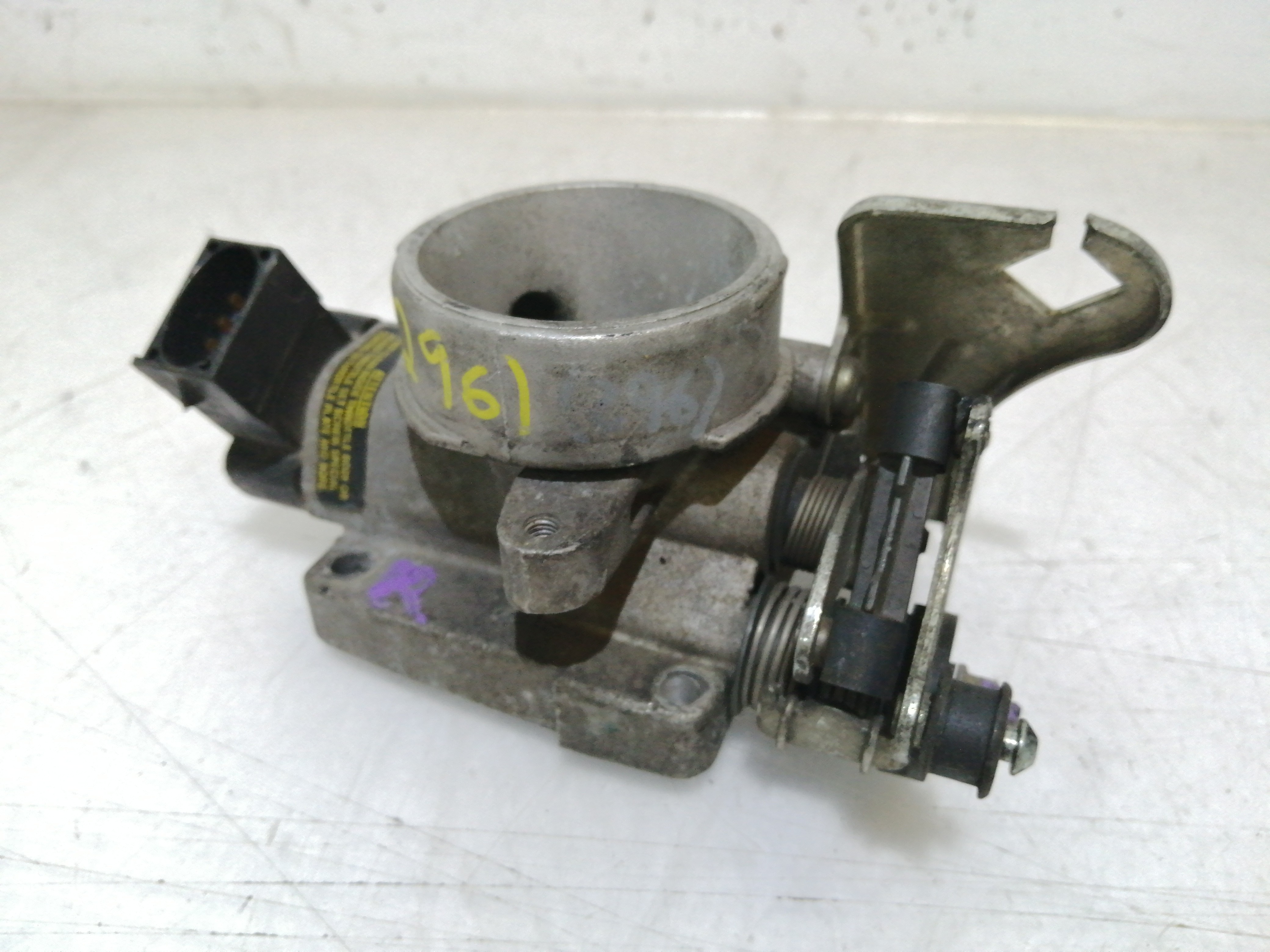 Borboleta Admissão FORD FIESTA IV (JA_, JB_) | 95 - 02