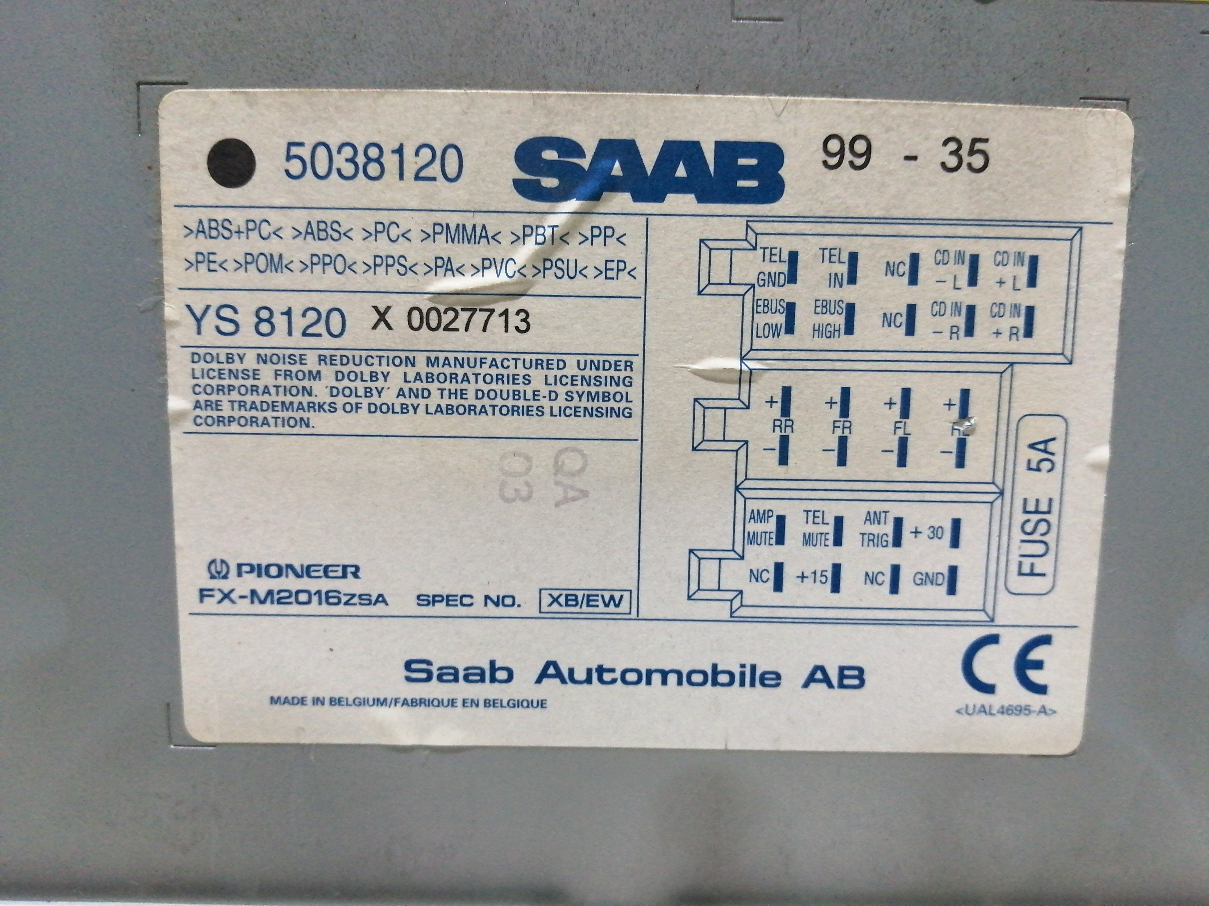 Rádio SAAB 9-5 (YS3E) | 97 - 09 Imagem-1