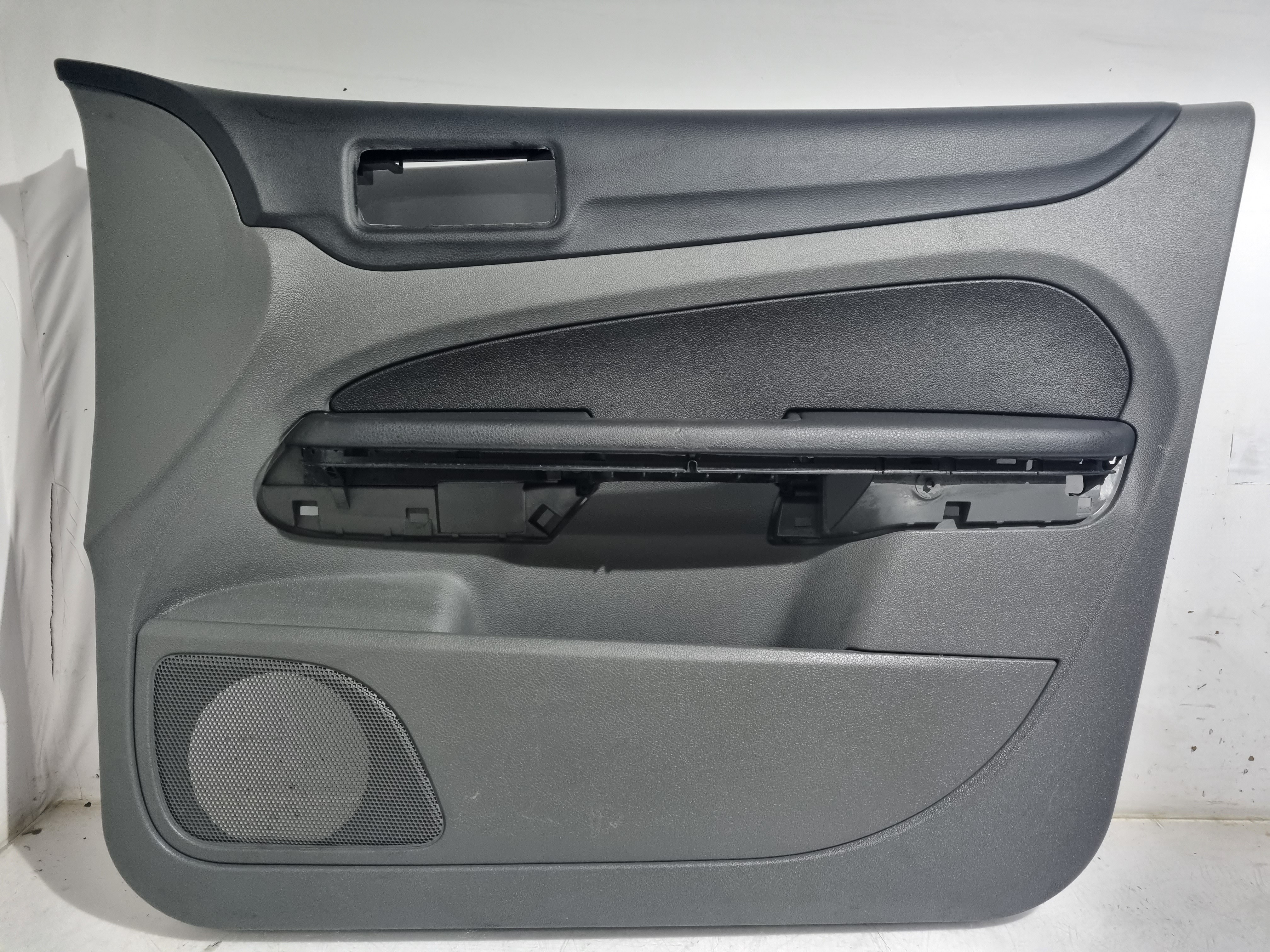 Quartela frente direita FORD FOCUS II (DA_, HCP, DP) | 04 - 13