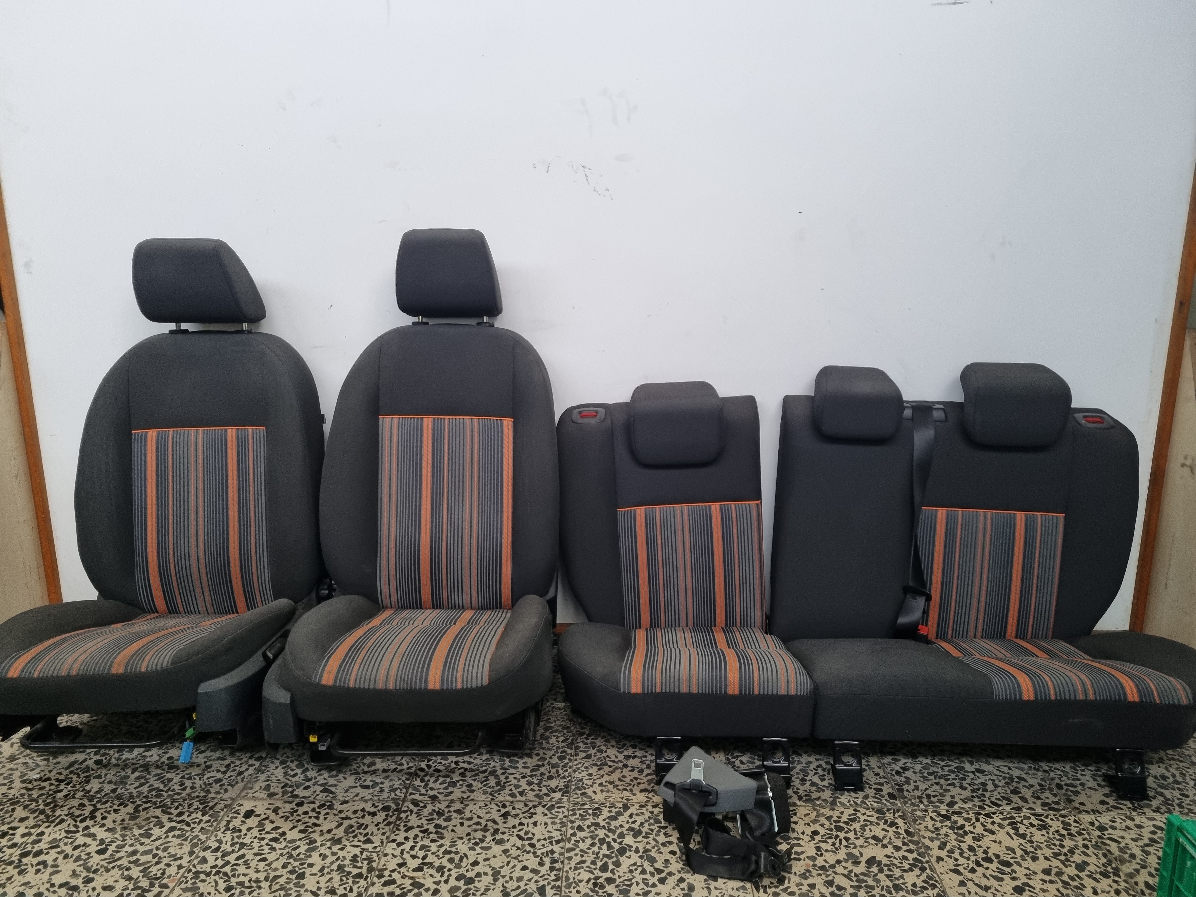 Interior Completo FORD FOCUS II (DA_, HCP, DP) | 04 - 13 Imagem-1