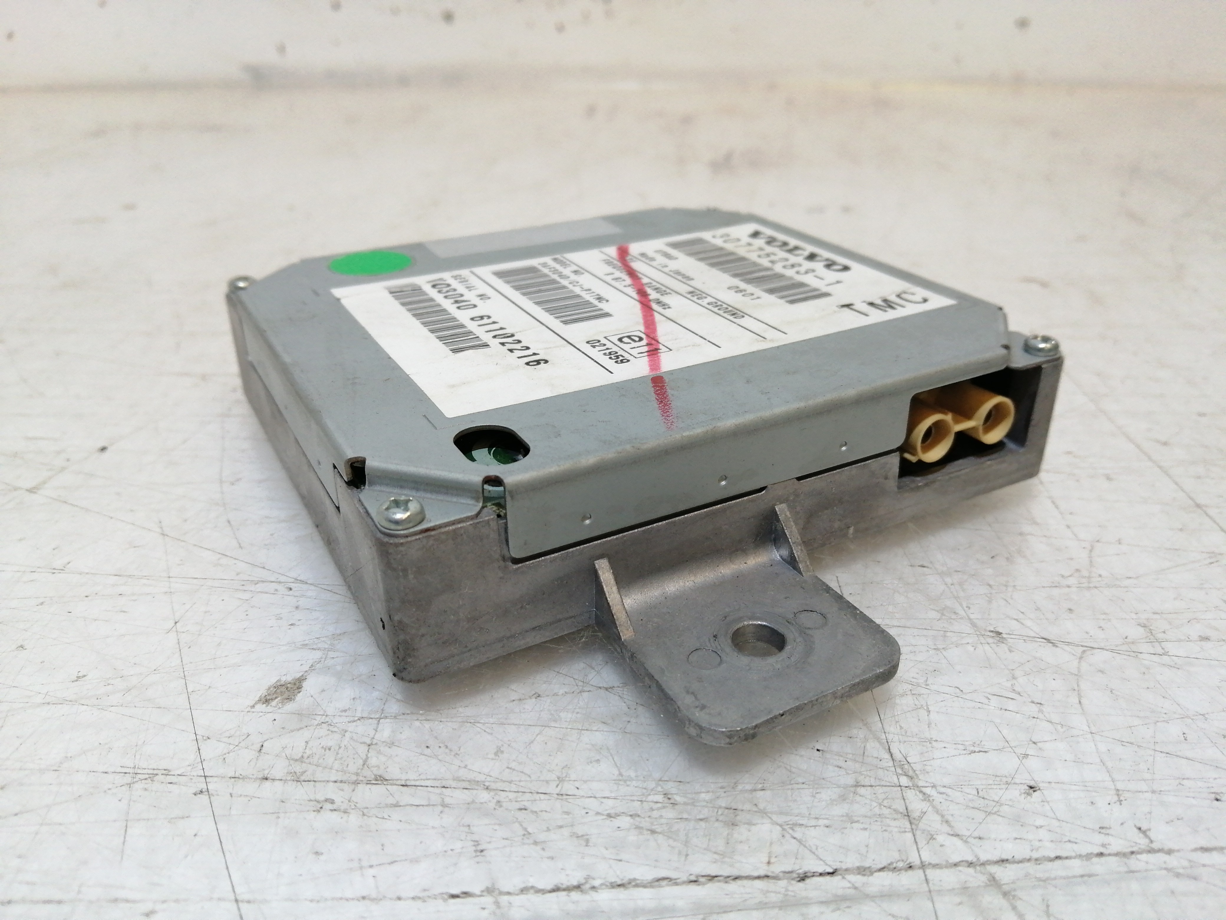 Amplificador de antena VOLVO V50 (545) | 03 - 12 Imagem-1