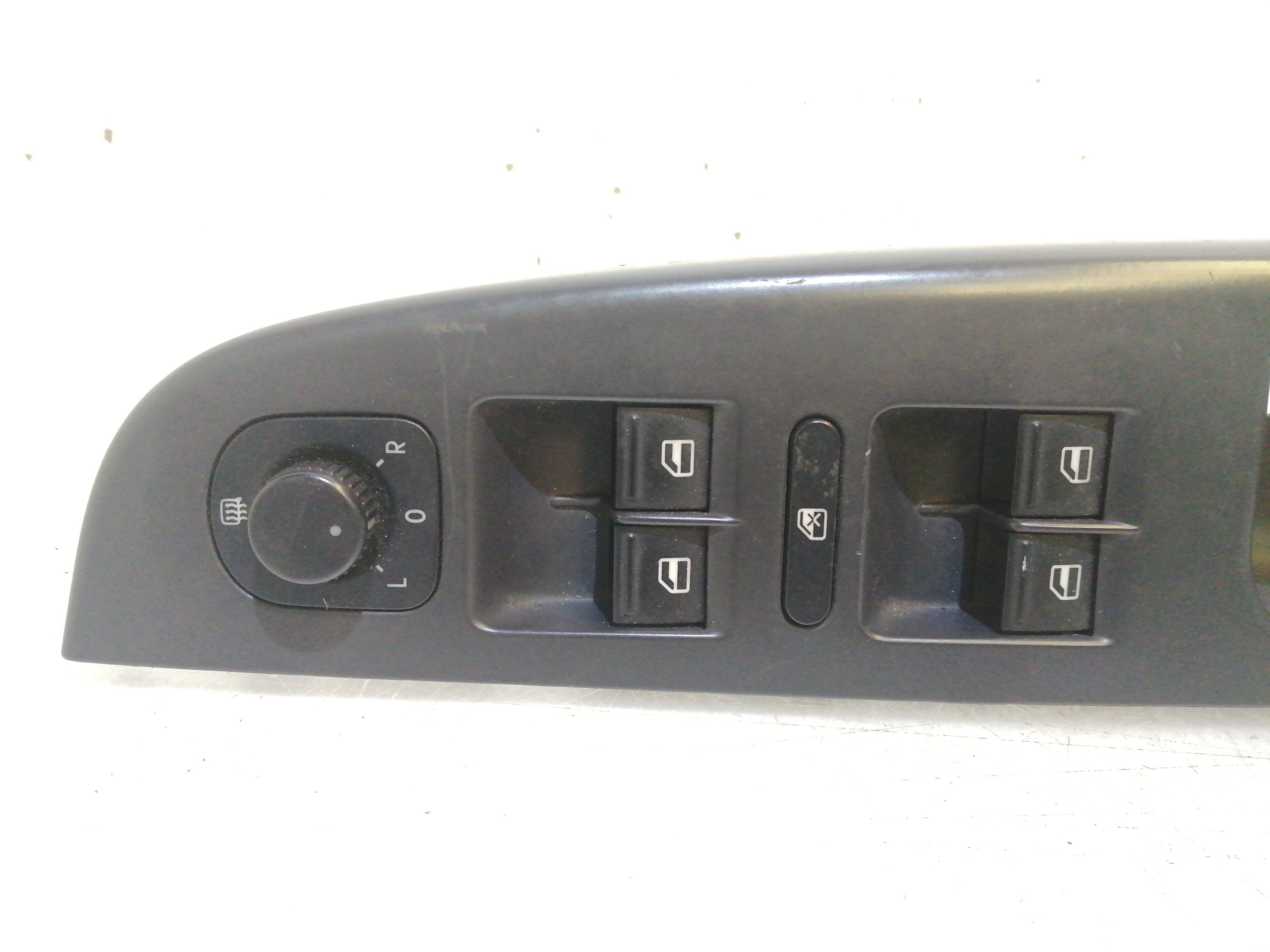 Interruptor Vidros Frente Esquerdo VOLKSWAGEN GOLF V Variant (1K5) | 07 - 09 Imagem-1