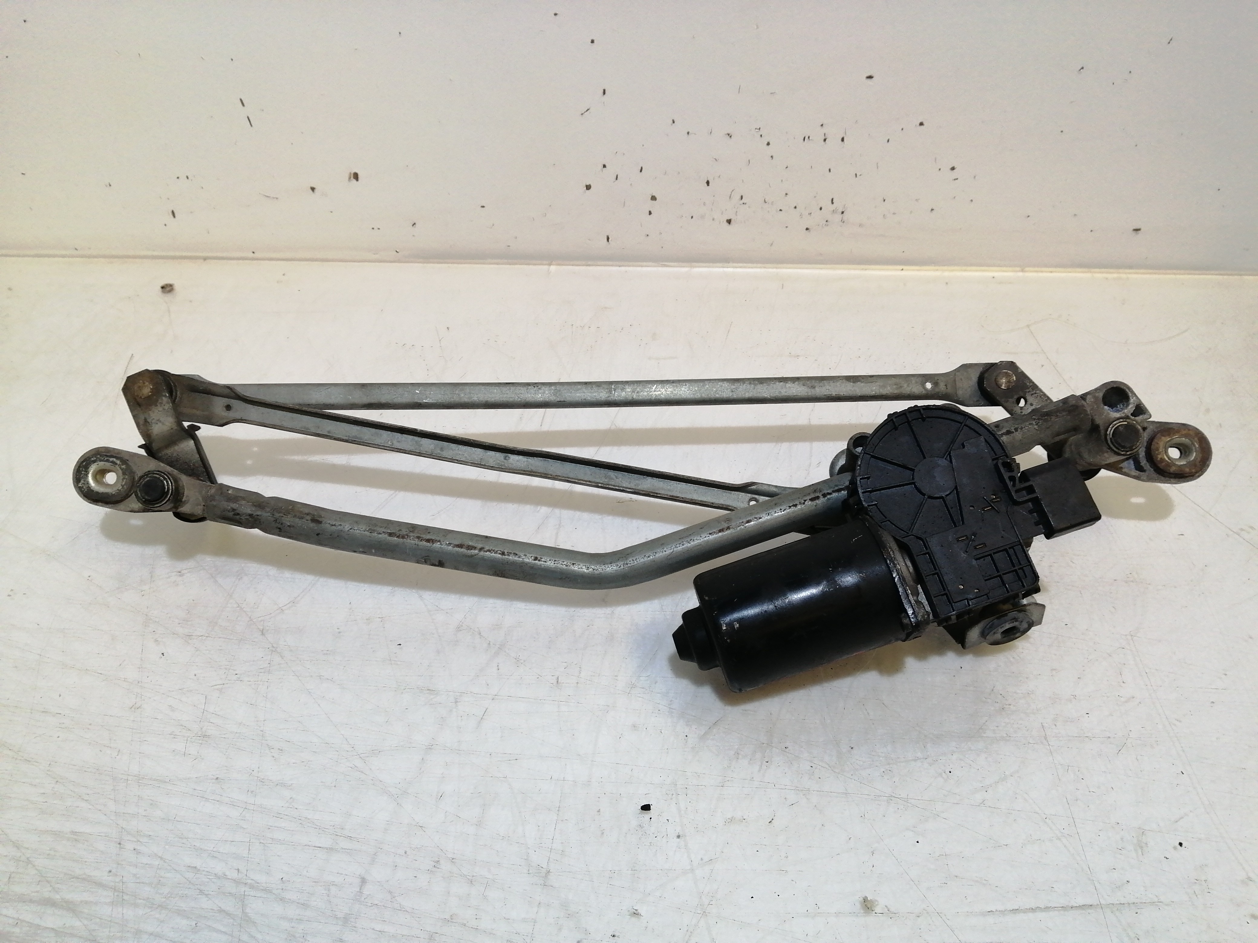 Motor Limpa Vidro Frente MAZDA 3 (BK) | 03 - 09 Imagem-2