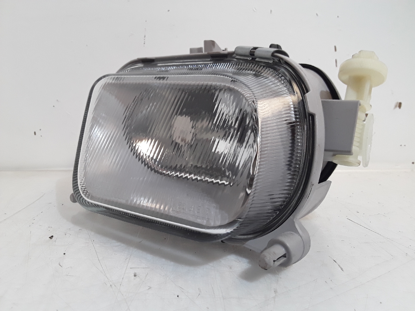 Farol Nevoeiro Frente Direito MERCEDES-BENZ E-CLASS (W210) | 95 - 03