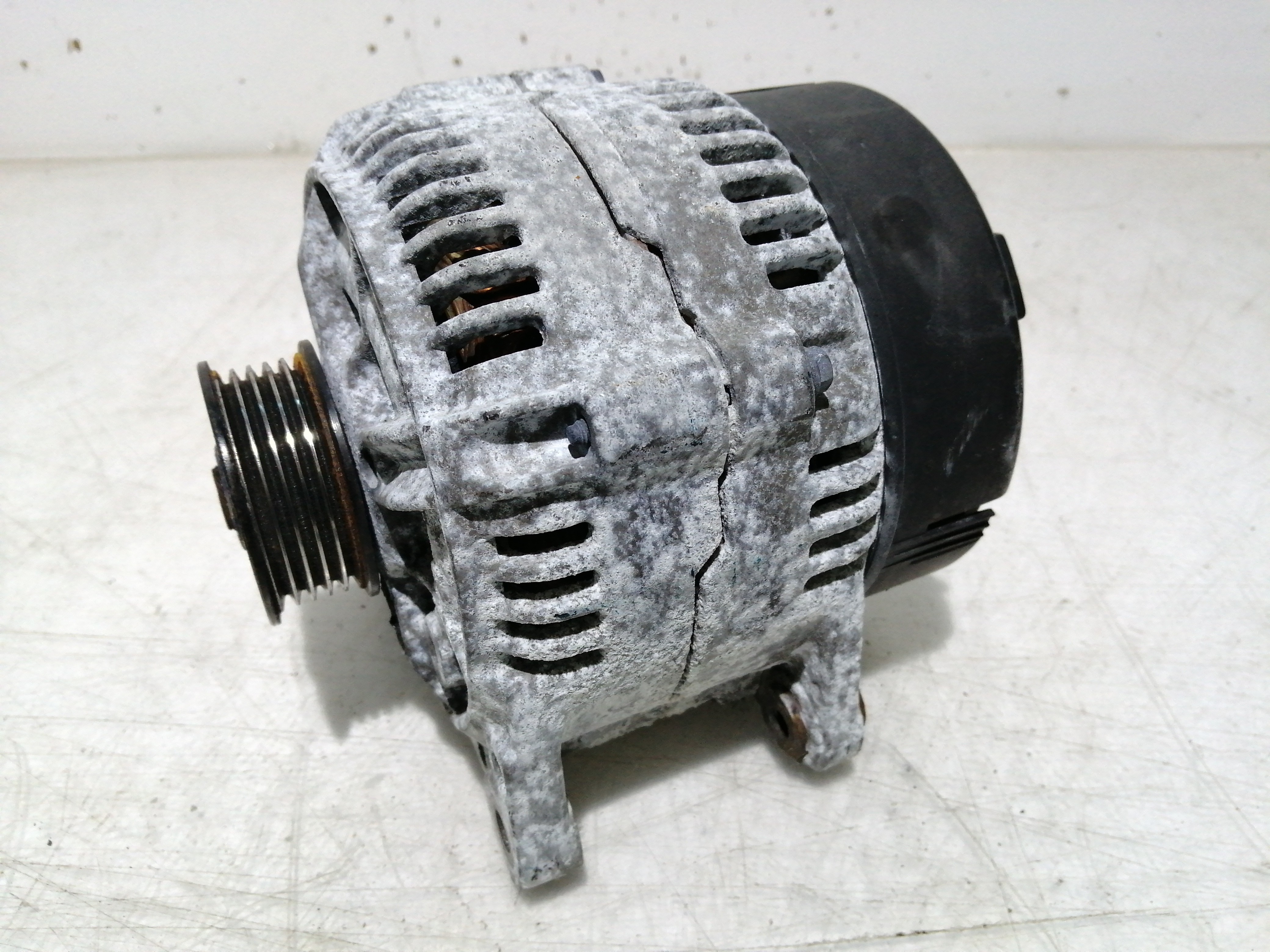 Alternador AUDI A4 (8D2, B5) | 94 - 01 Imagem-1