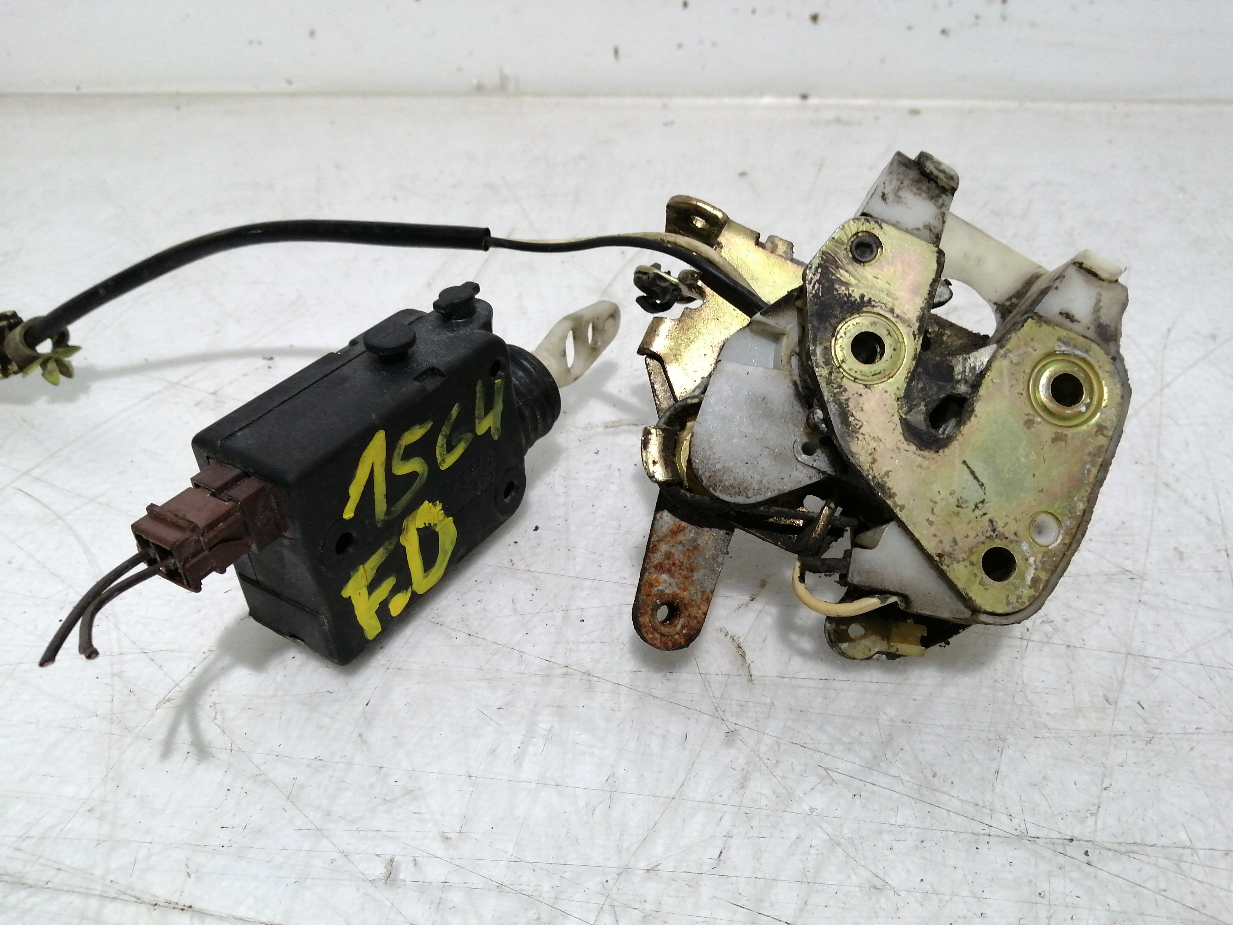 Fecho da Porta Frente Direito CITROEN BX (XB-_) | 82 - 94 Imagem-2