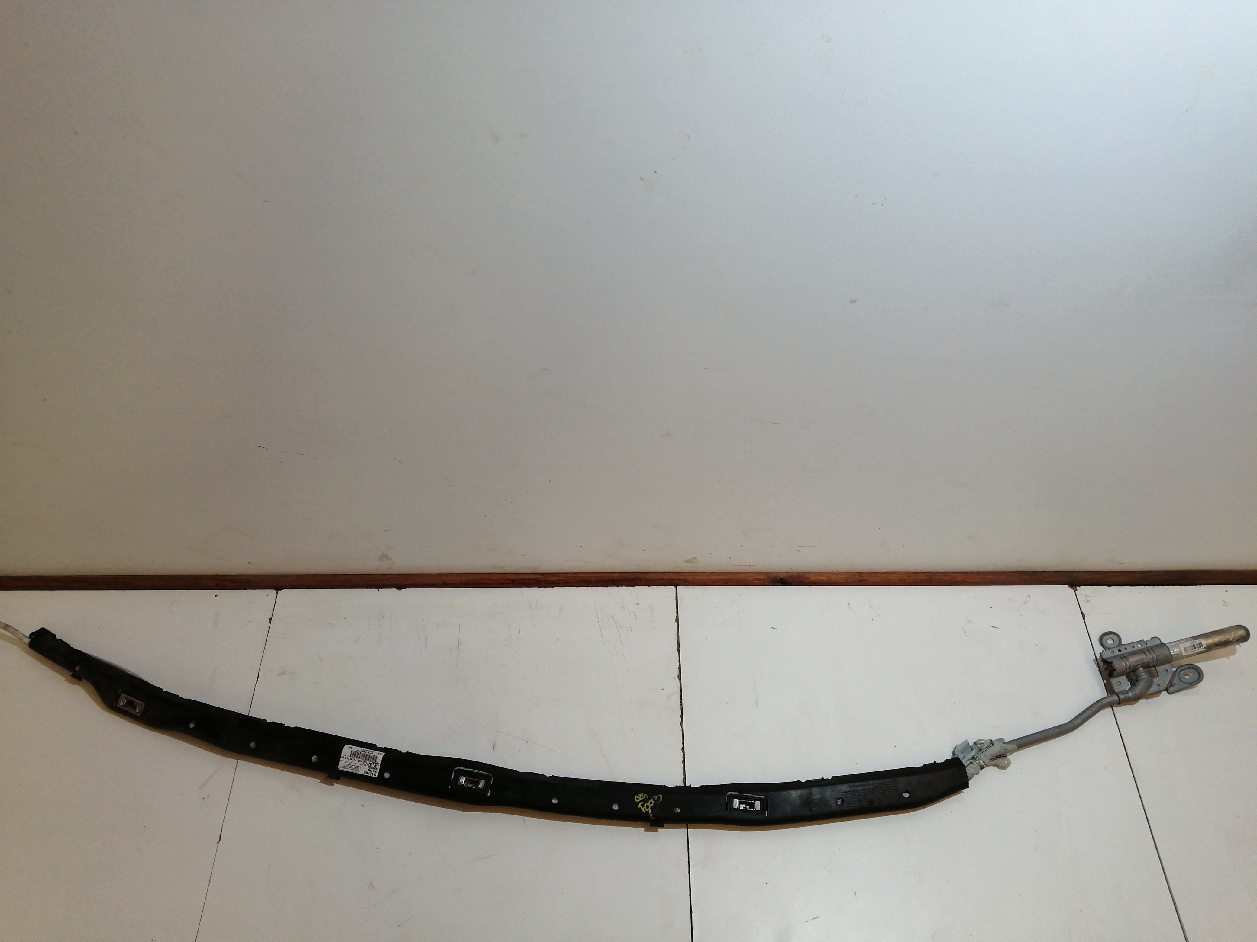 Cortina de airbag esquerda FORD FOCUS II (DA_, HCP, DP) | 04 - 13
