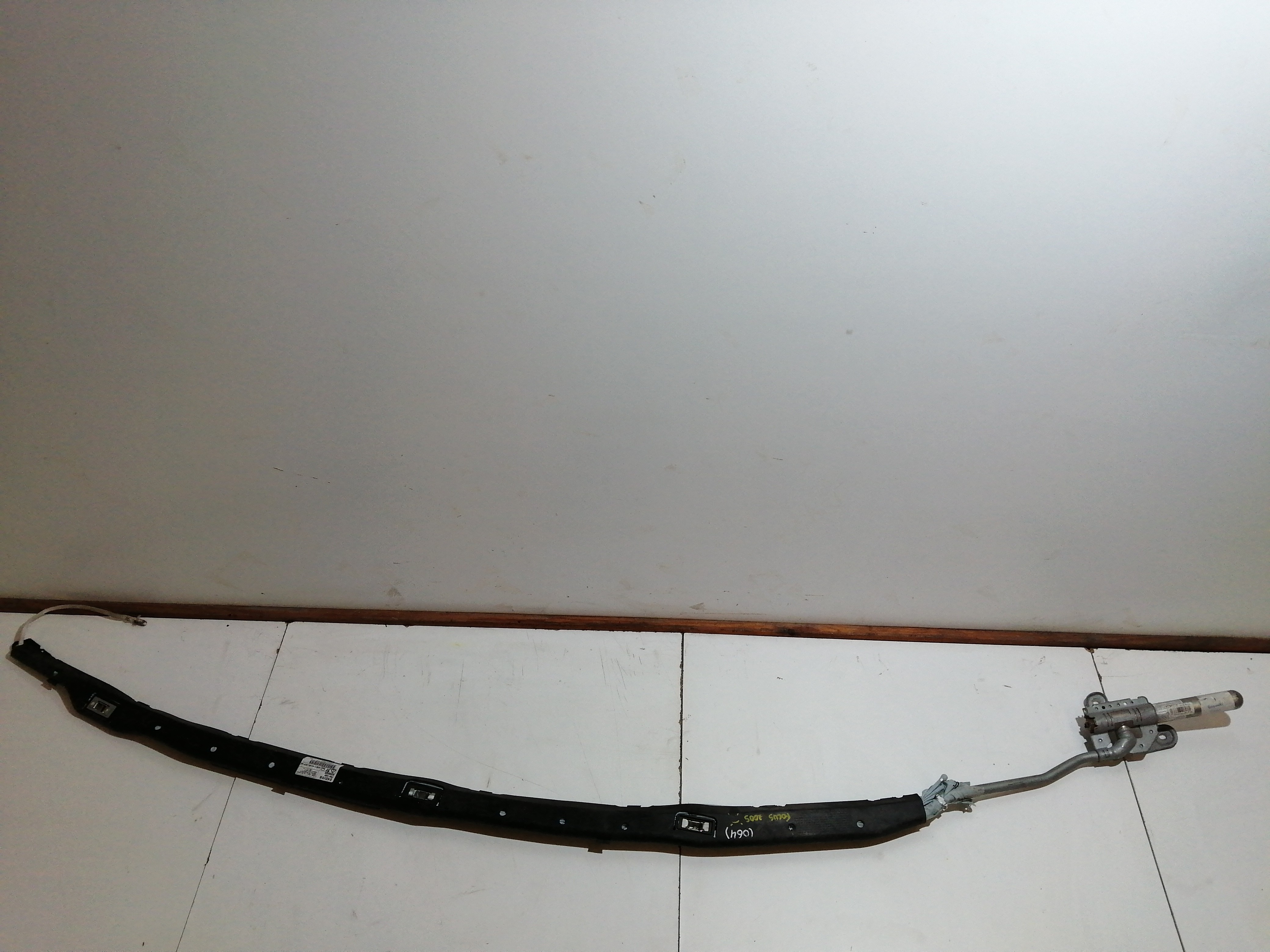 Cortina de airbag esquerda FORD FOCUS II (DA_, HCP, DP) | 04 - 13