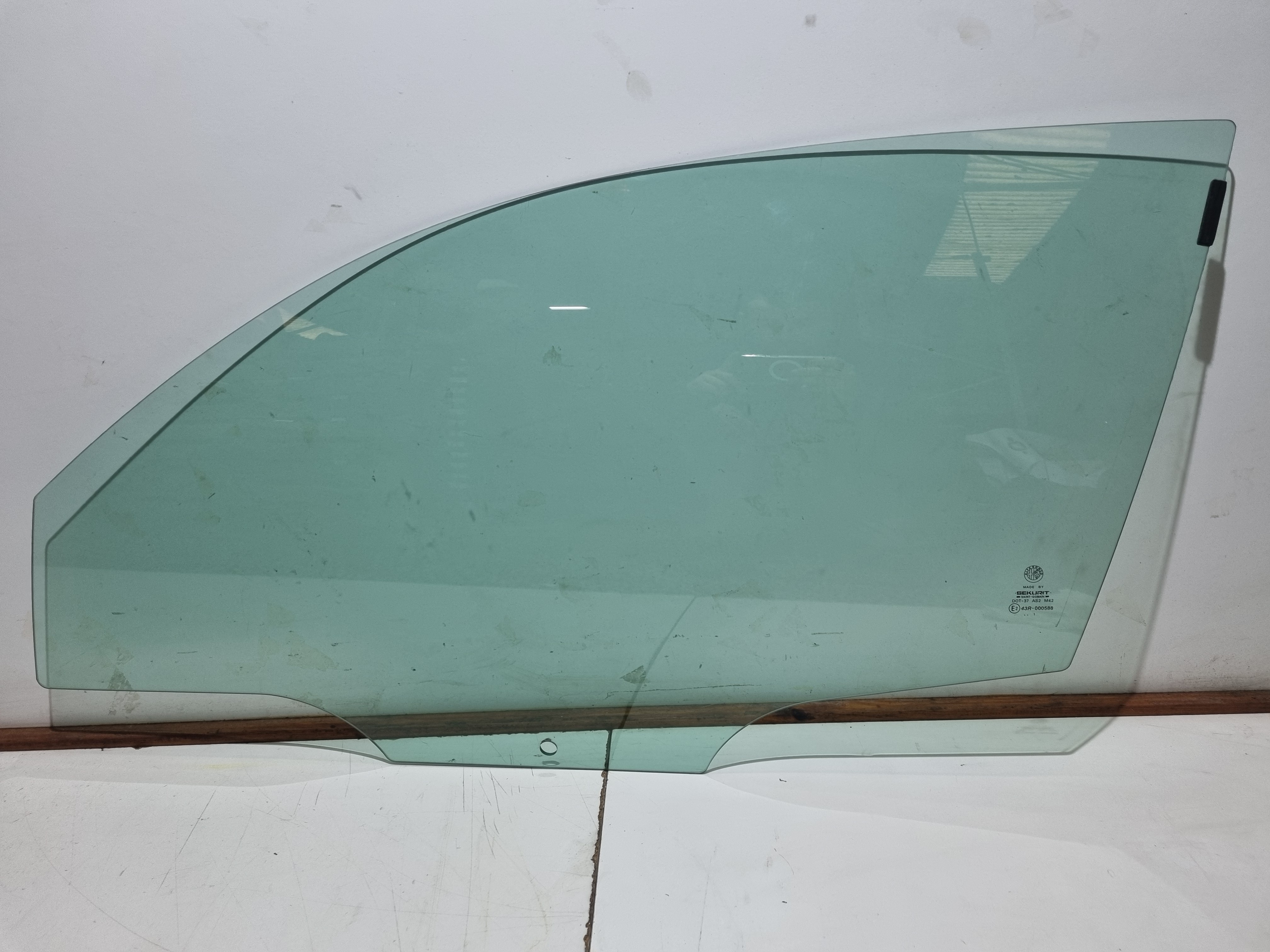 Vidro Porta Frente Esquerdo ALFA ROMEO 147 (937_) | 00 - 10