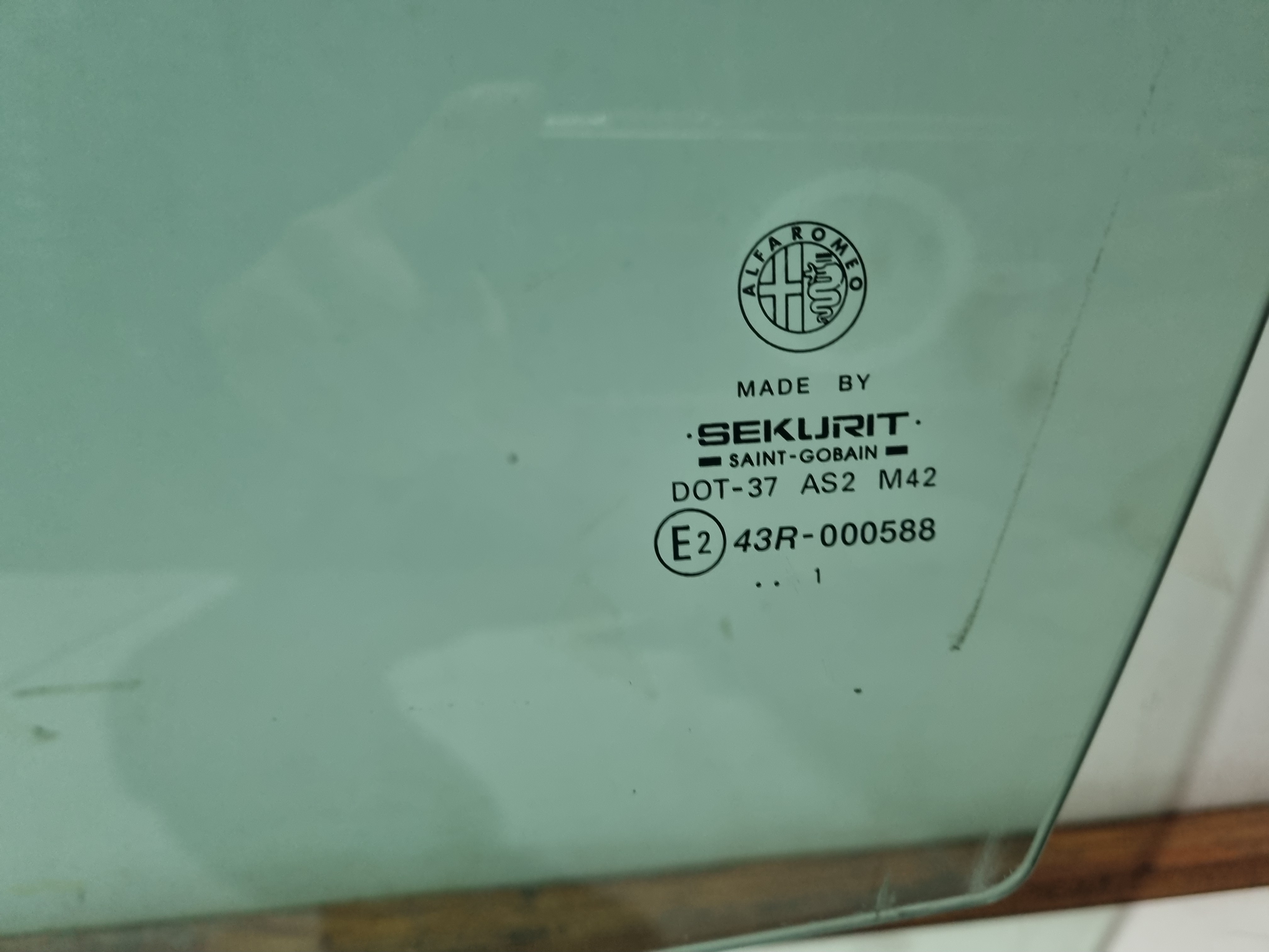 Vidro Porta Frente Esquerdo ALFA ROMEO 147 (937_) | 00 - 10 Imagem-1