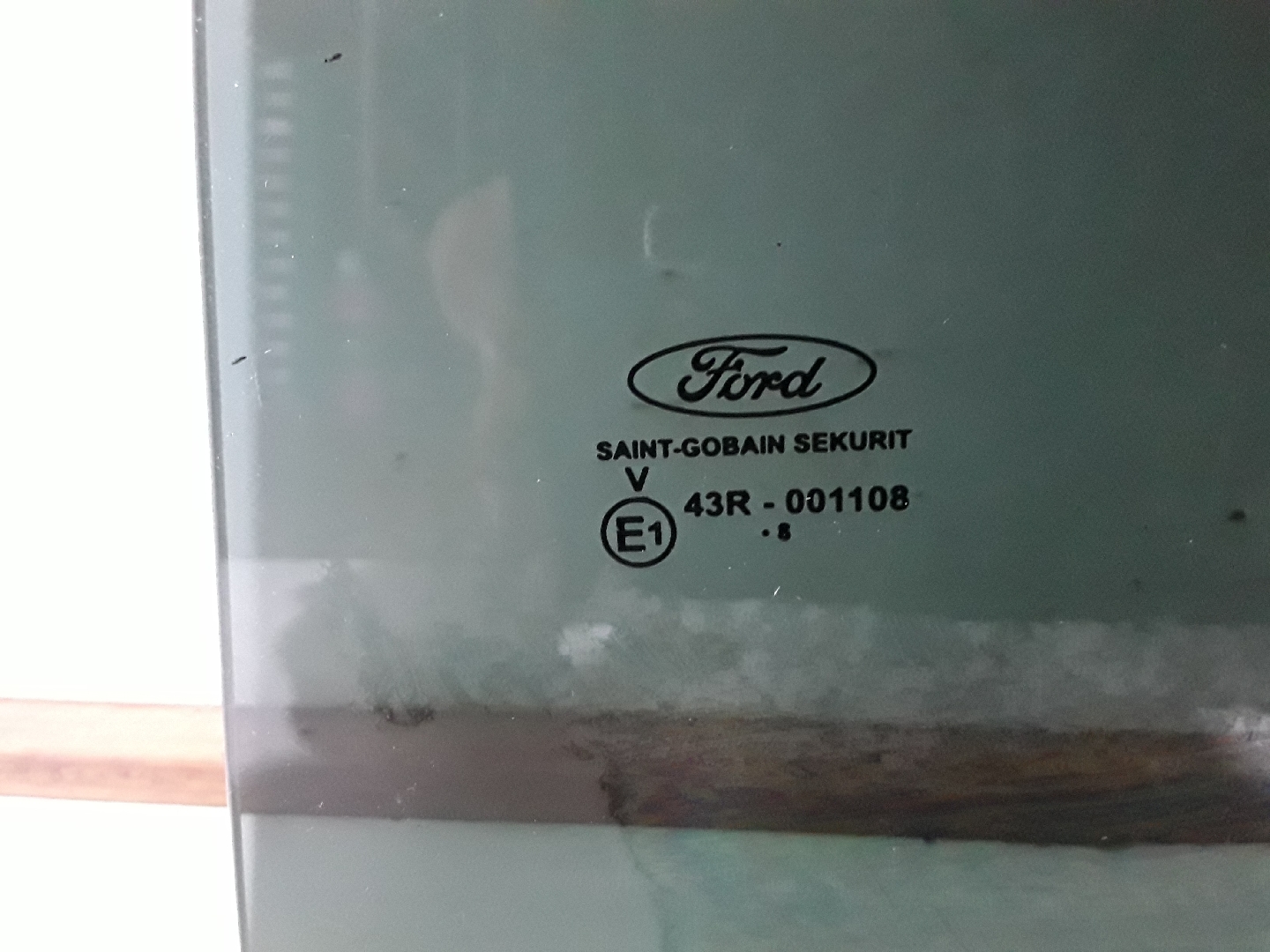 Vidro Porta Tras Esquerdo FORD FOCUS II Turnier (DA_, FFS, DS) | 04 - 12 Imagem-1