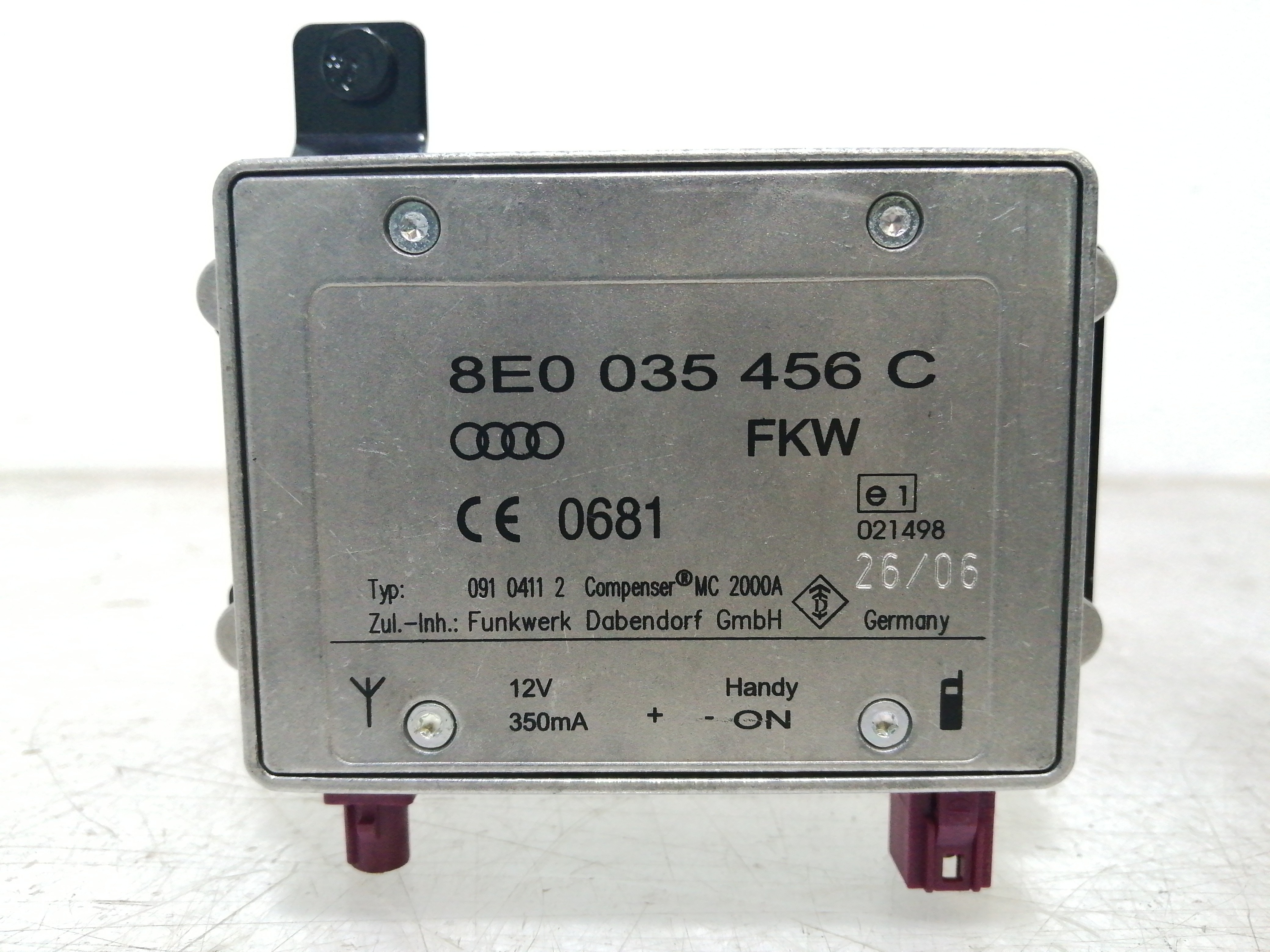 Amplificador de antena AUDI A4 Avant (8ED, B7) | 04 - 08 Imagem-1
