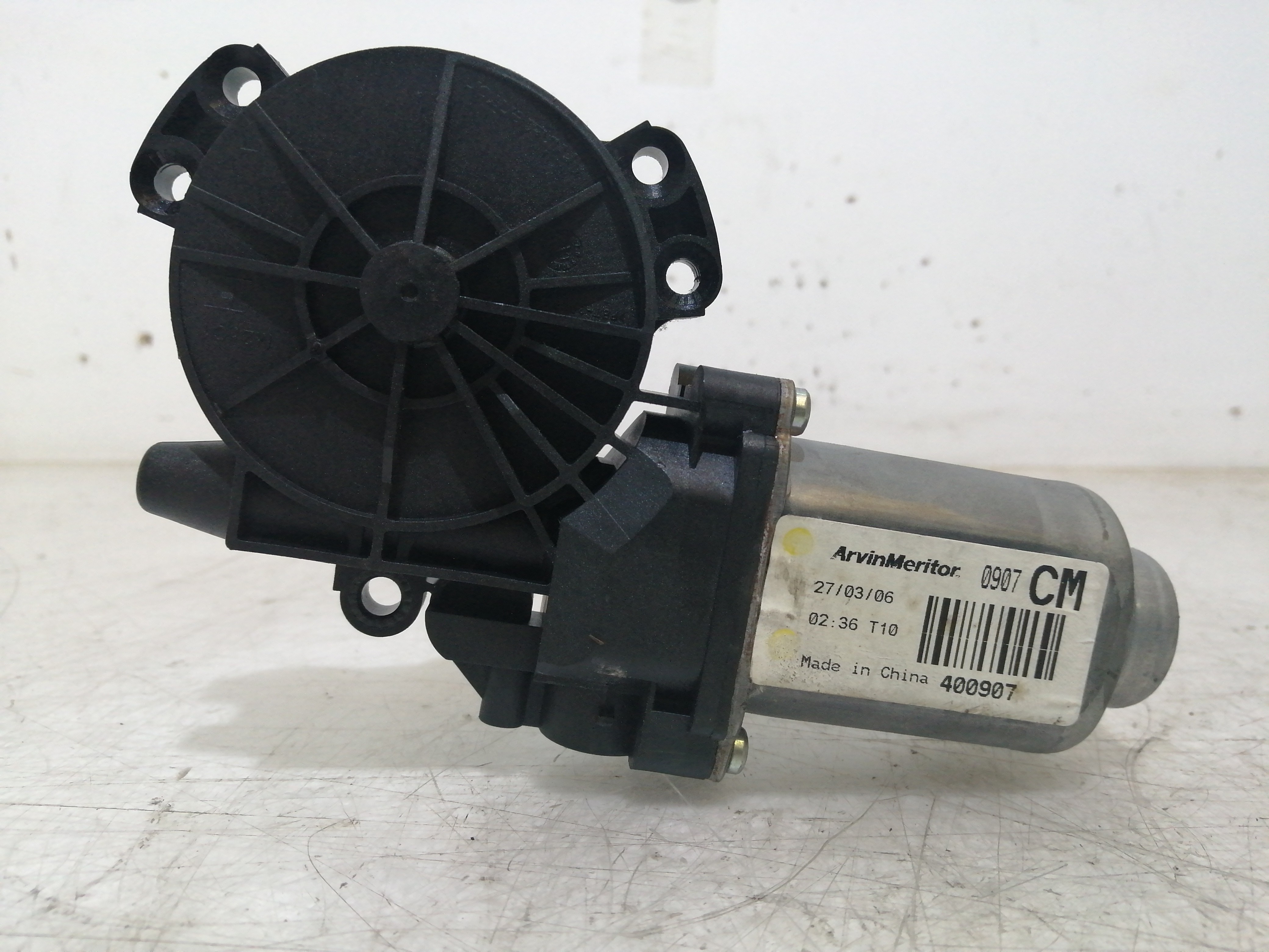 Motor do Elevador Porta Frente Esquerdo HYUNDAI SANTA FÉ II (CM) | 05 - 15