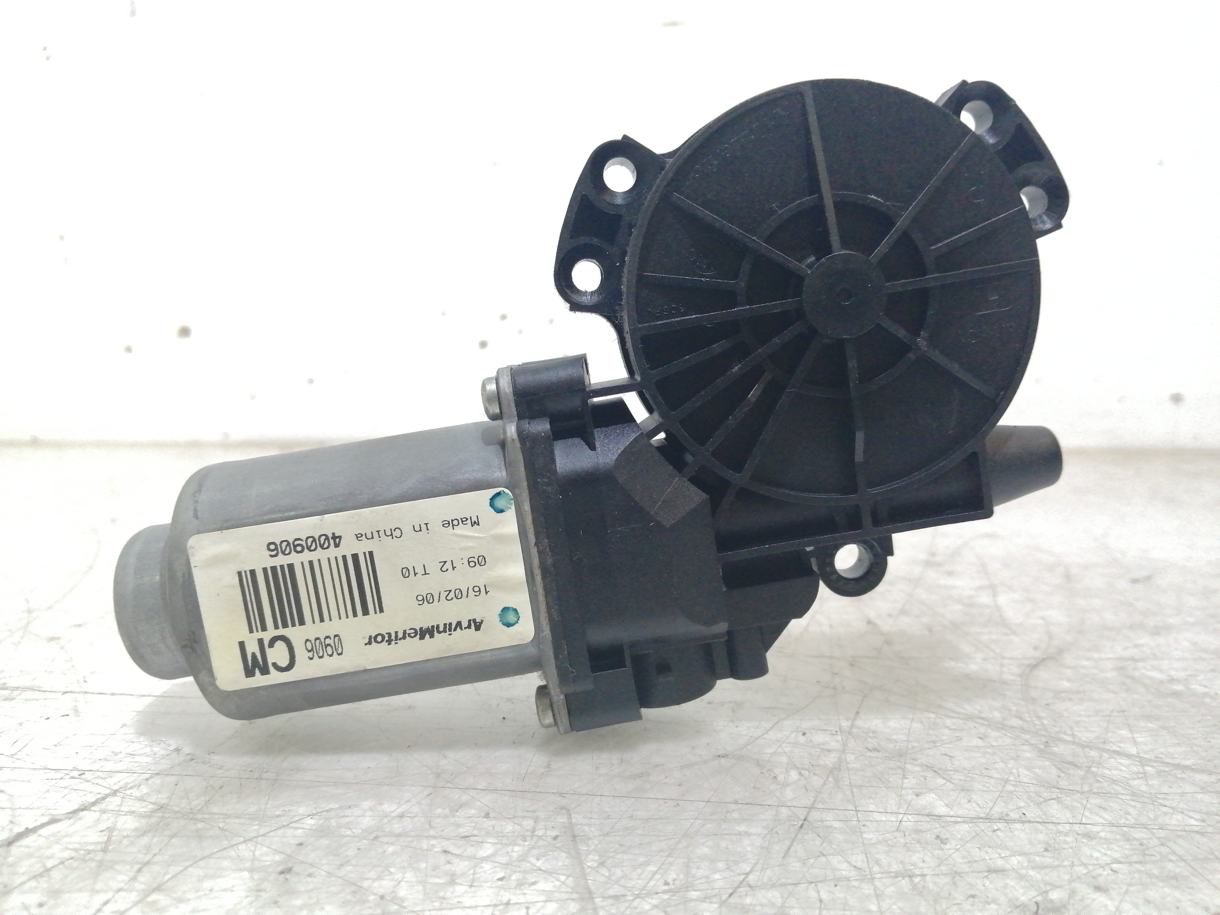 Motor do Elevador Porta Frente Direito HYUNDAI SANTA FÉ II (CM) | 05 - 15