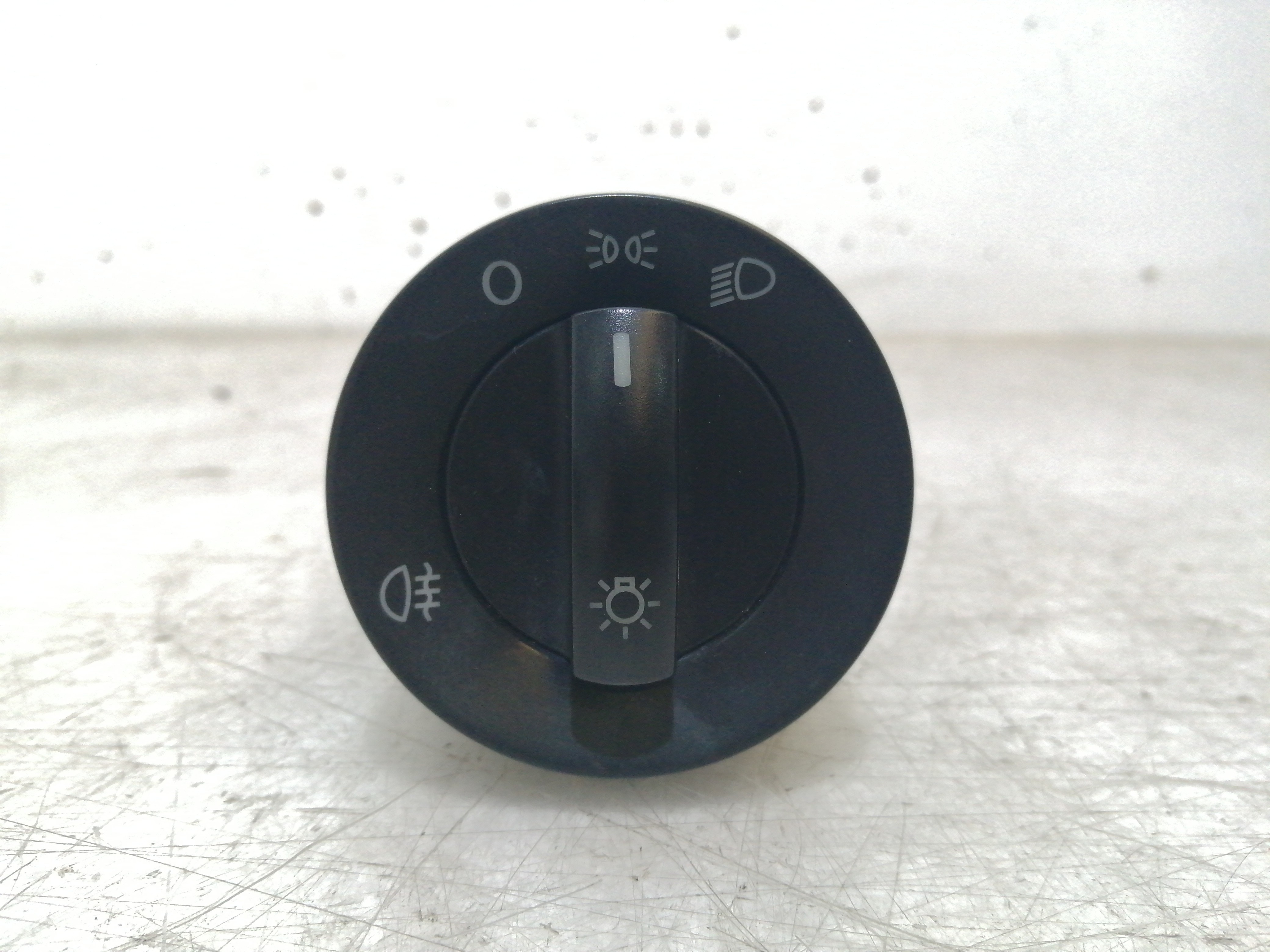 Interruptor de Luzes VOLKSWAGEN POLO (9N_) | 01 - 14