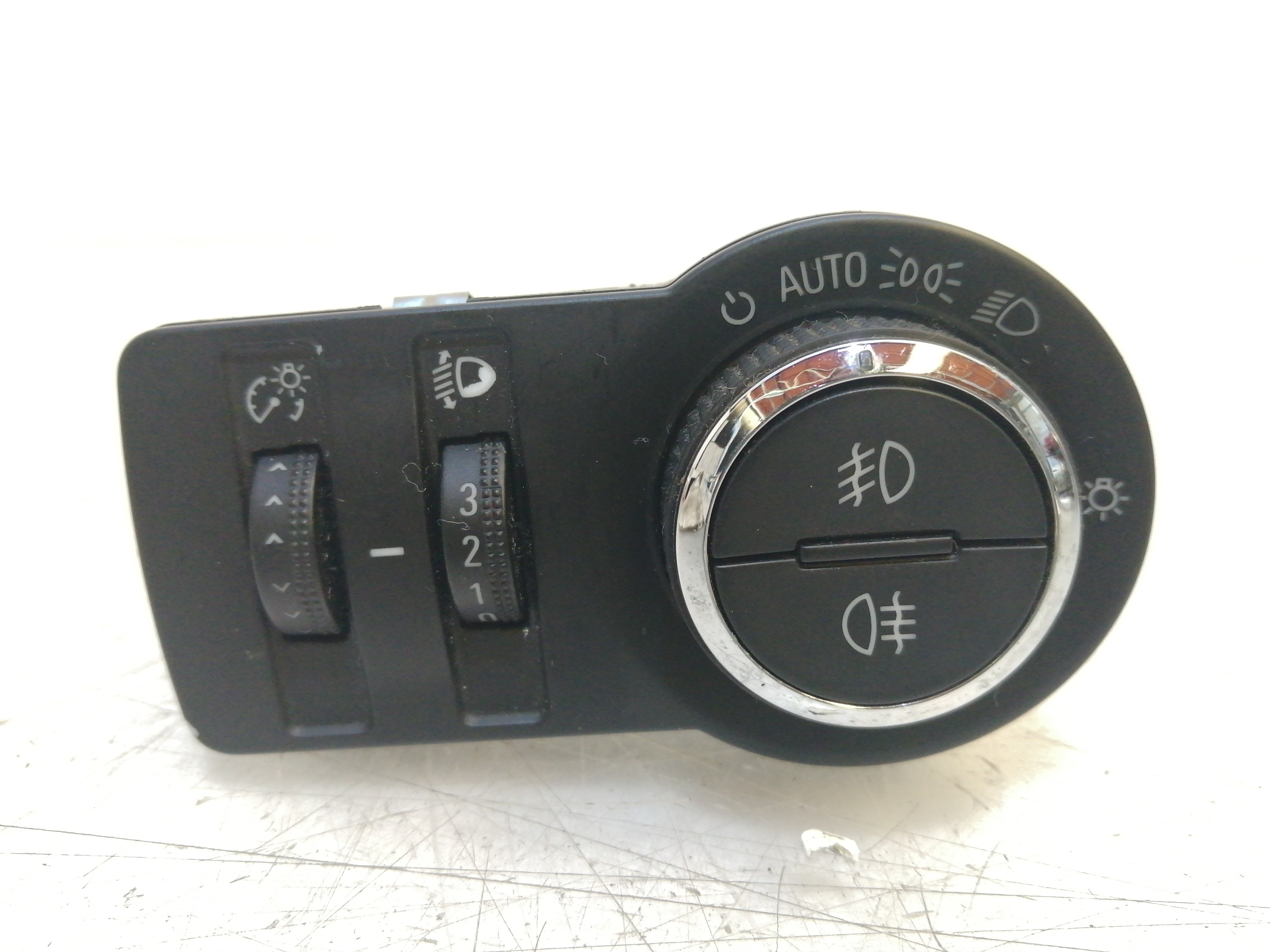 Interruptor de Luzes OPEL ASTRA J (P10) | 09 - 15