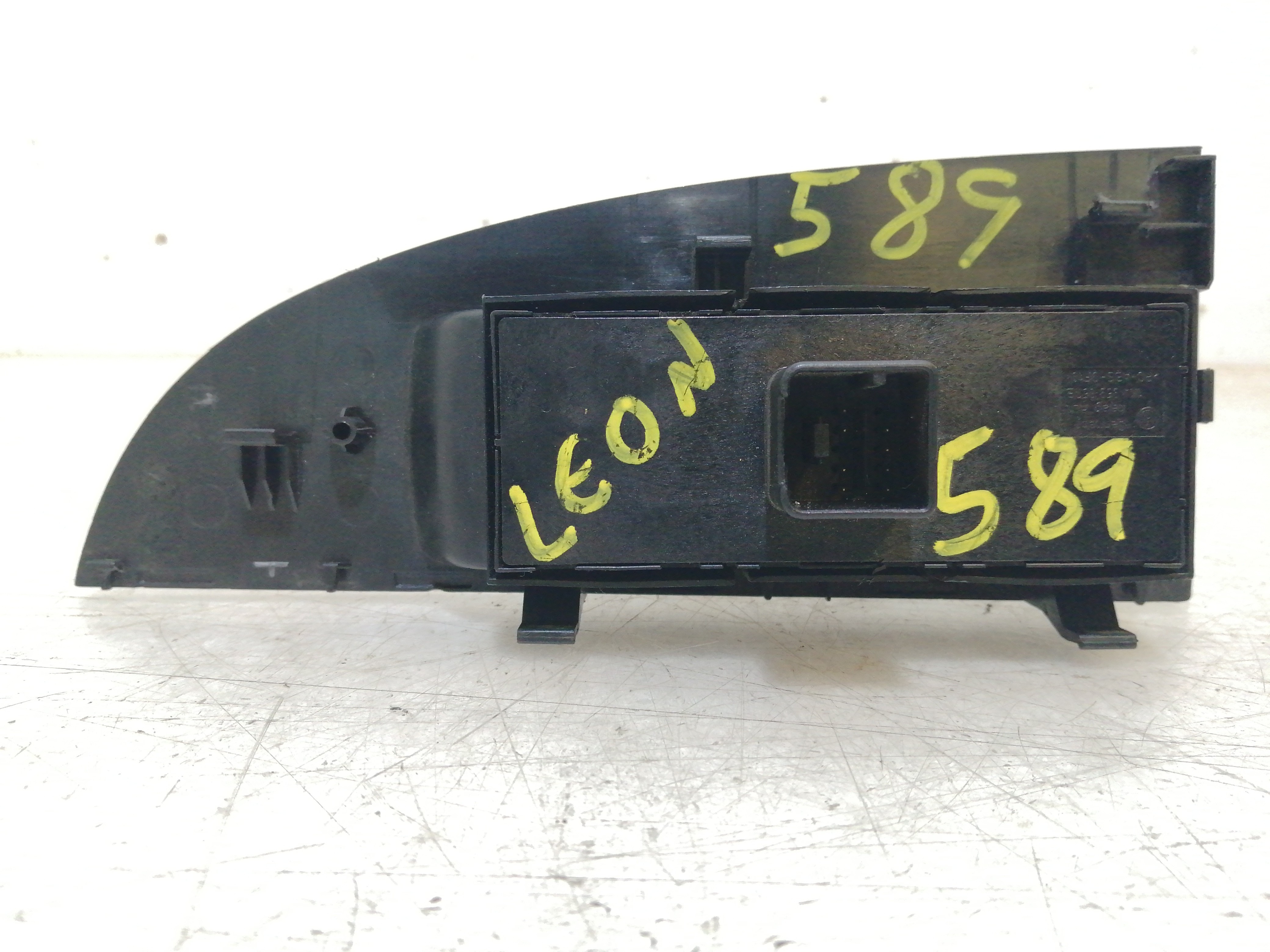 Interruptor Vidros Frente Esquerdo SEAT LEON (1P1) | 05 - 13 Imagem-1
