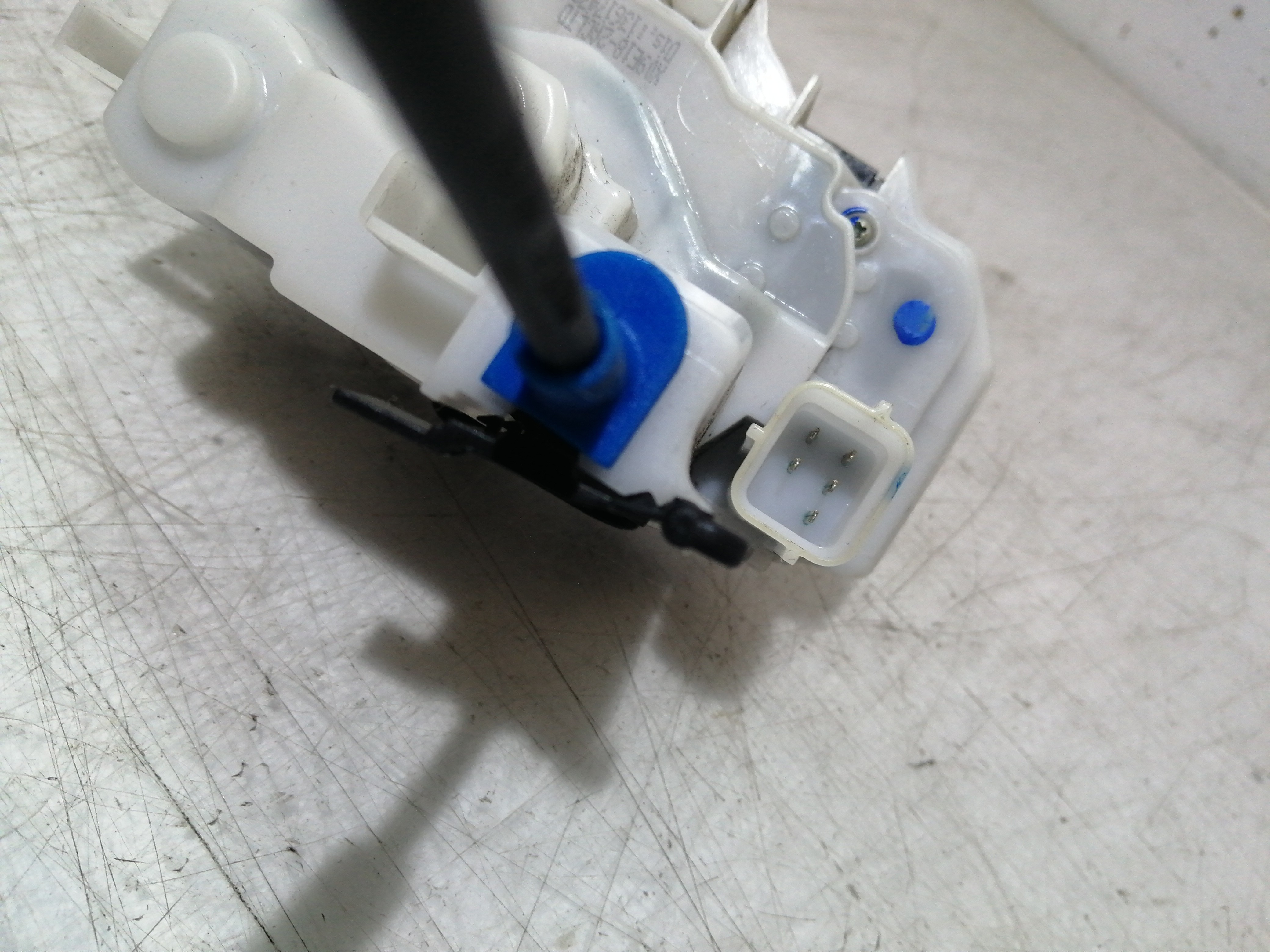 Fecho da Porta Frente Direito FIAT QUBO (225_) | 08 -  Imagem-3