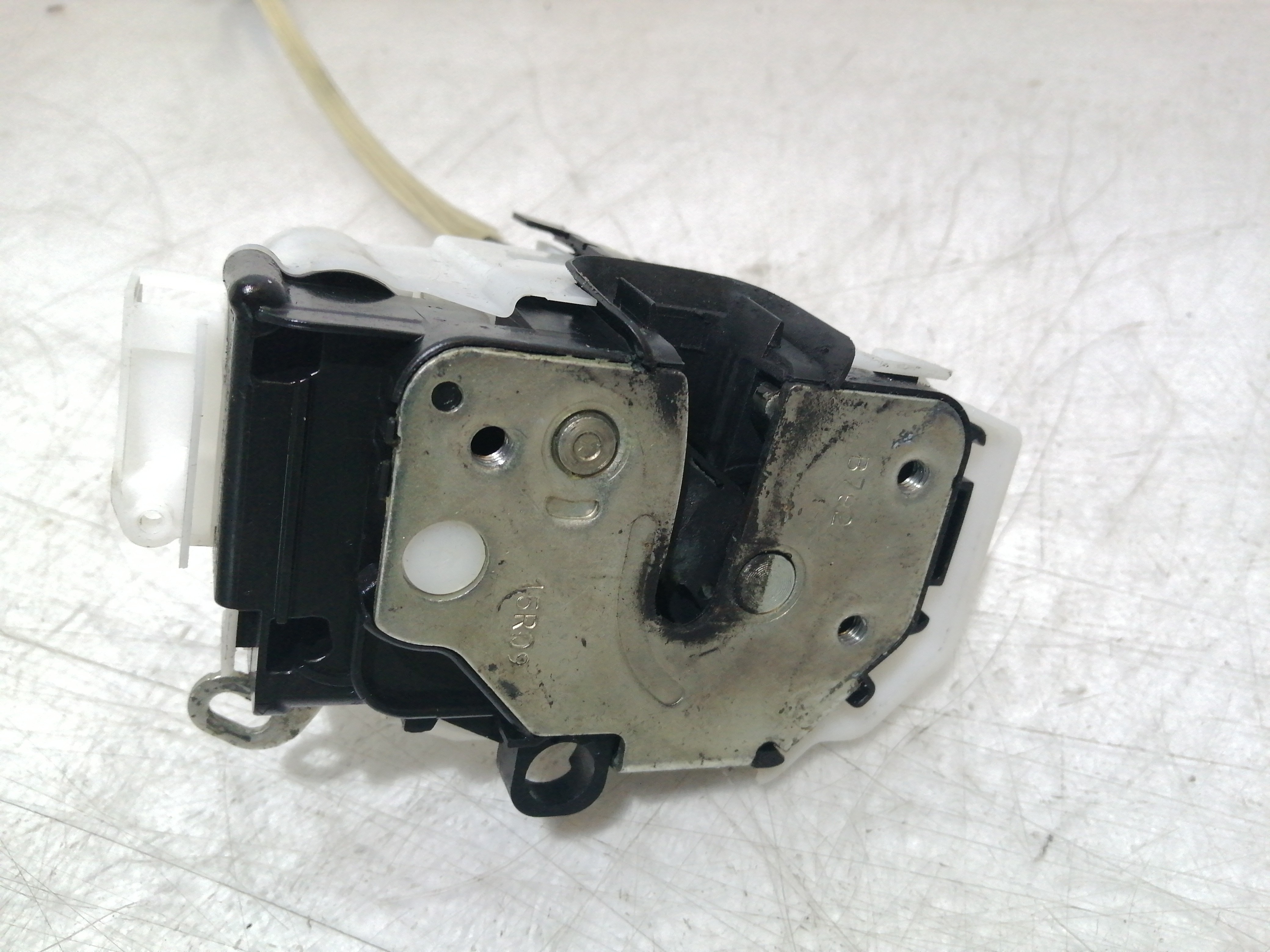 Fecho da Porta Frente Direito FIAT QUBO (225_) | 08 -  Imagem-2
