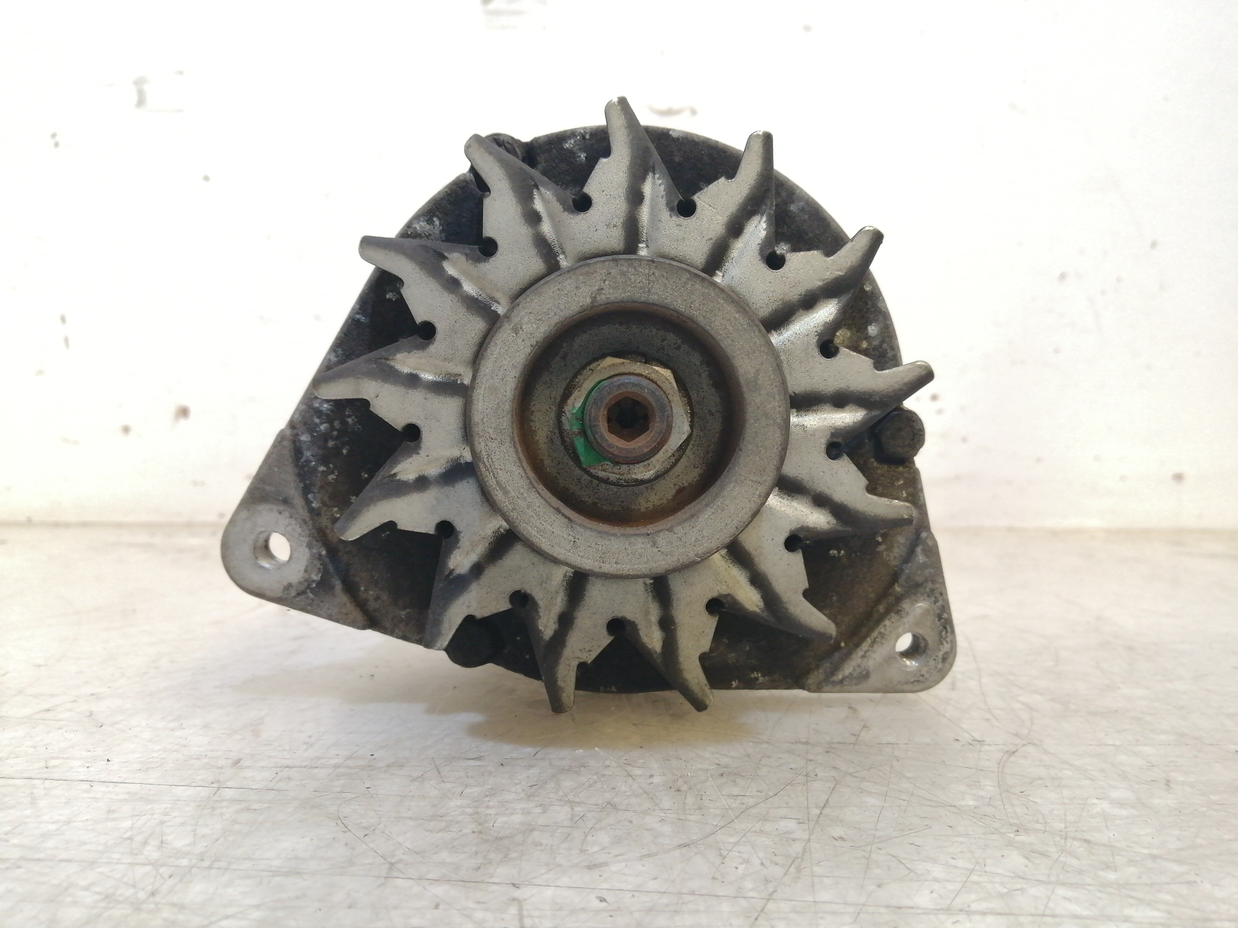 Alternador FORD FIESTA Caixa (FVD) | 83 - 95