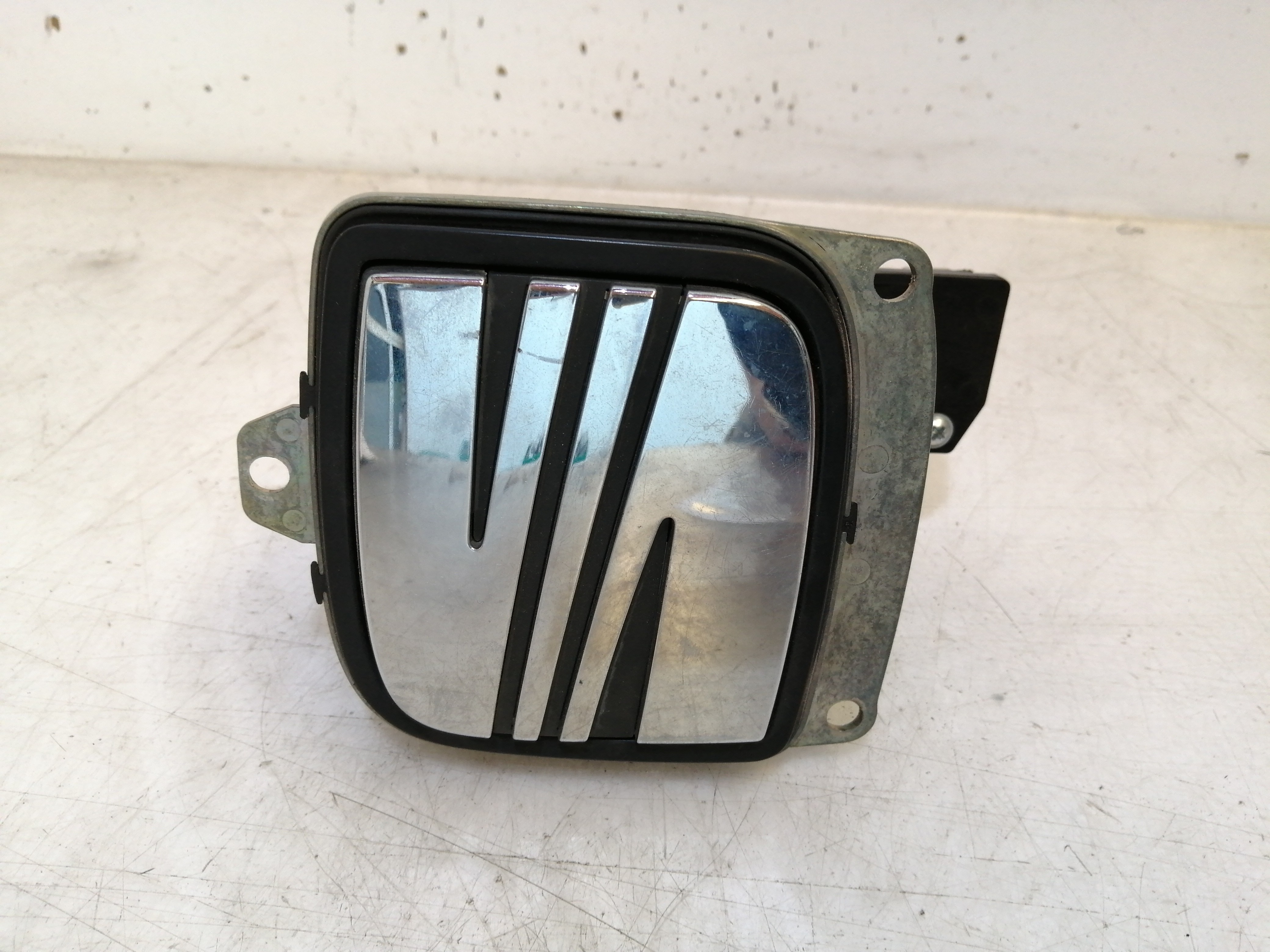 Puxador da Mala SEAT IBIZA III (6L1) | 02 - 09 Imagem-3