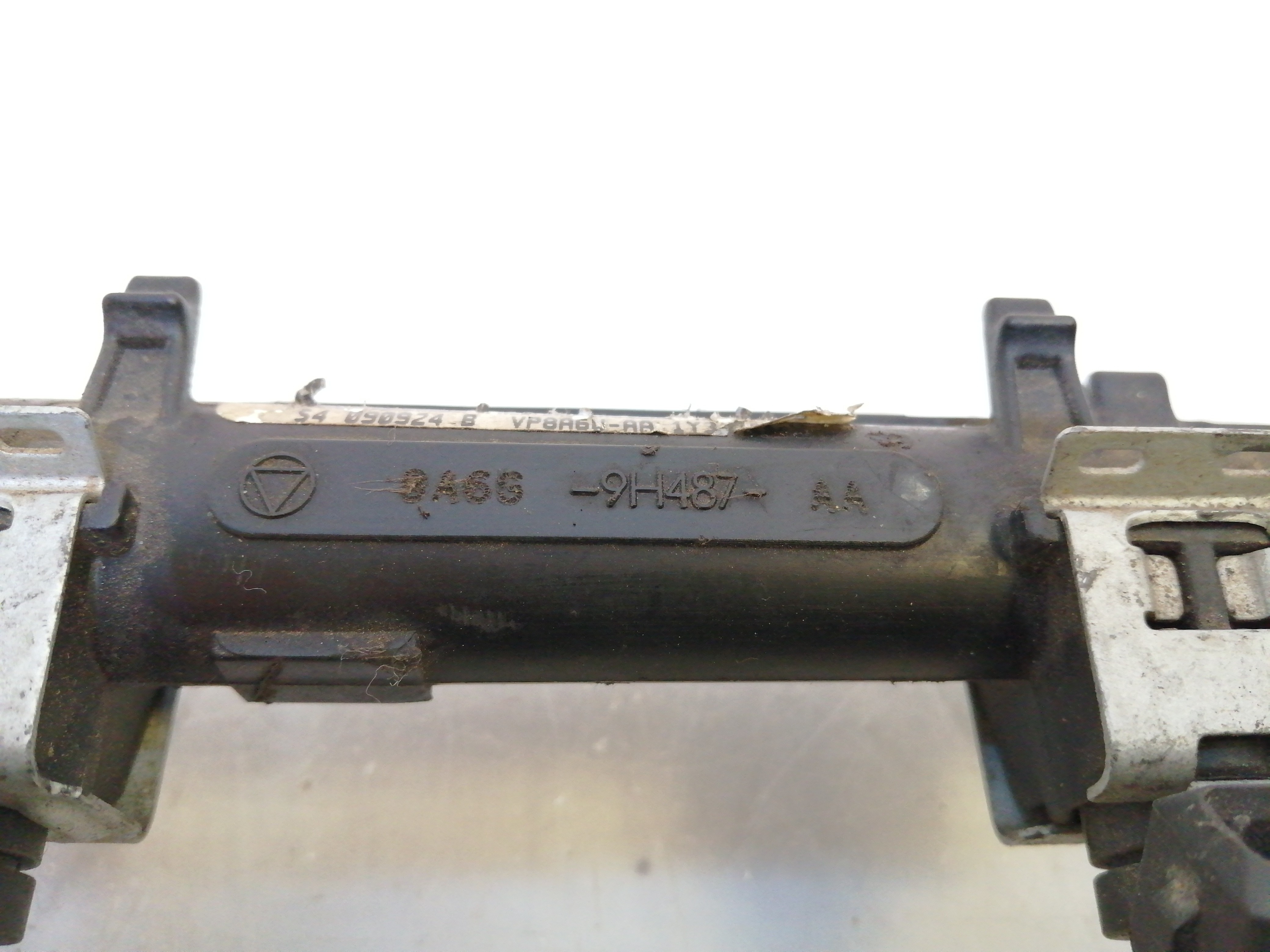 Regua Injectora FORD FIESTA IV (JA_, JB_) | 95 - 02 Imagem-2