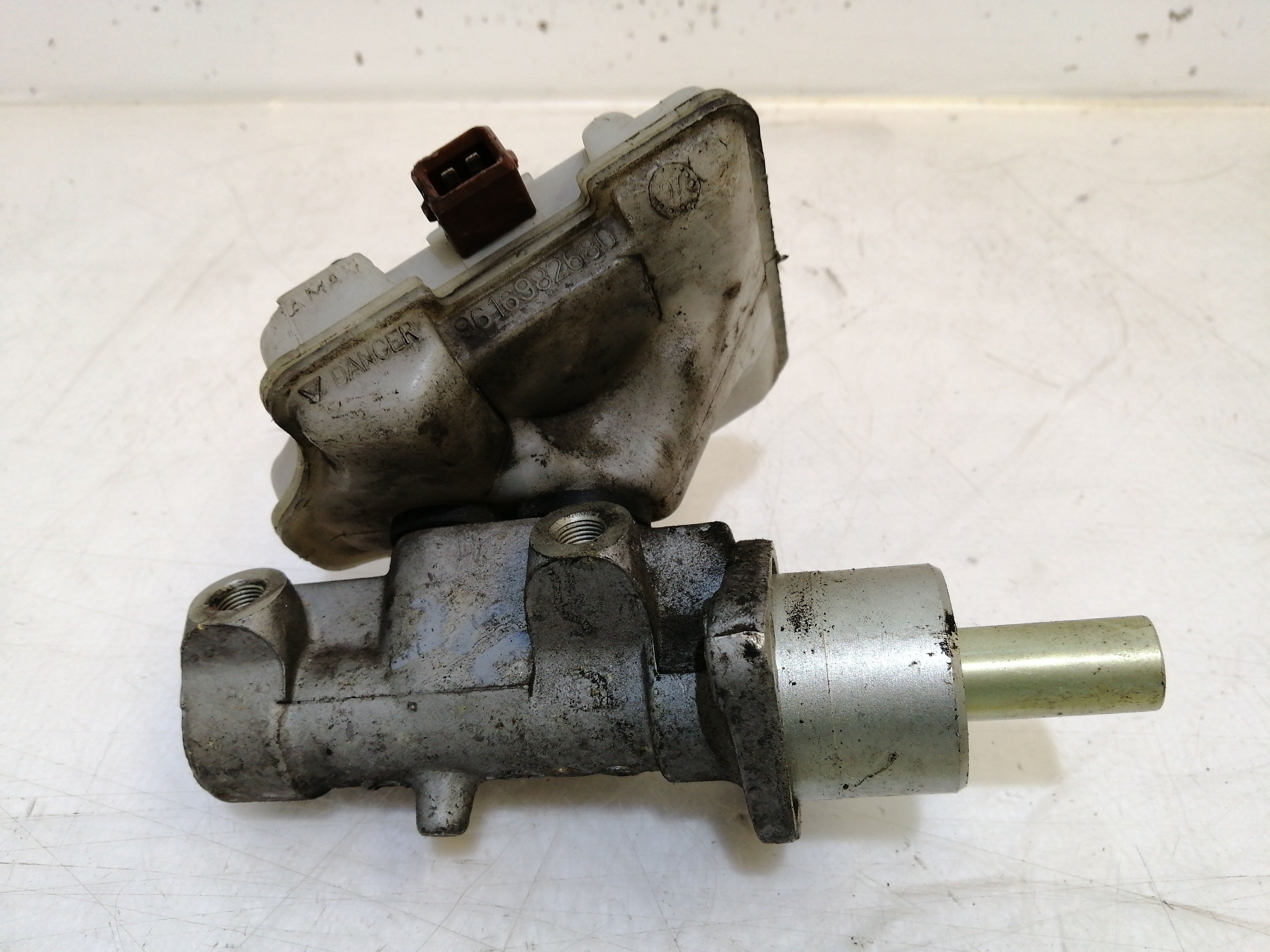 Bomba dos Travões PEUGEOT 106 II (1A_, 1C_) | 96 - 05 Imagem-1