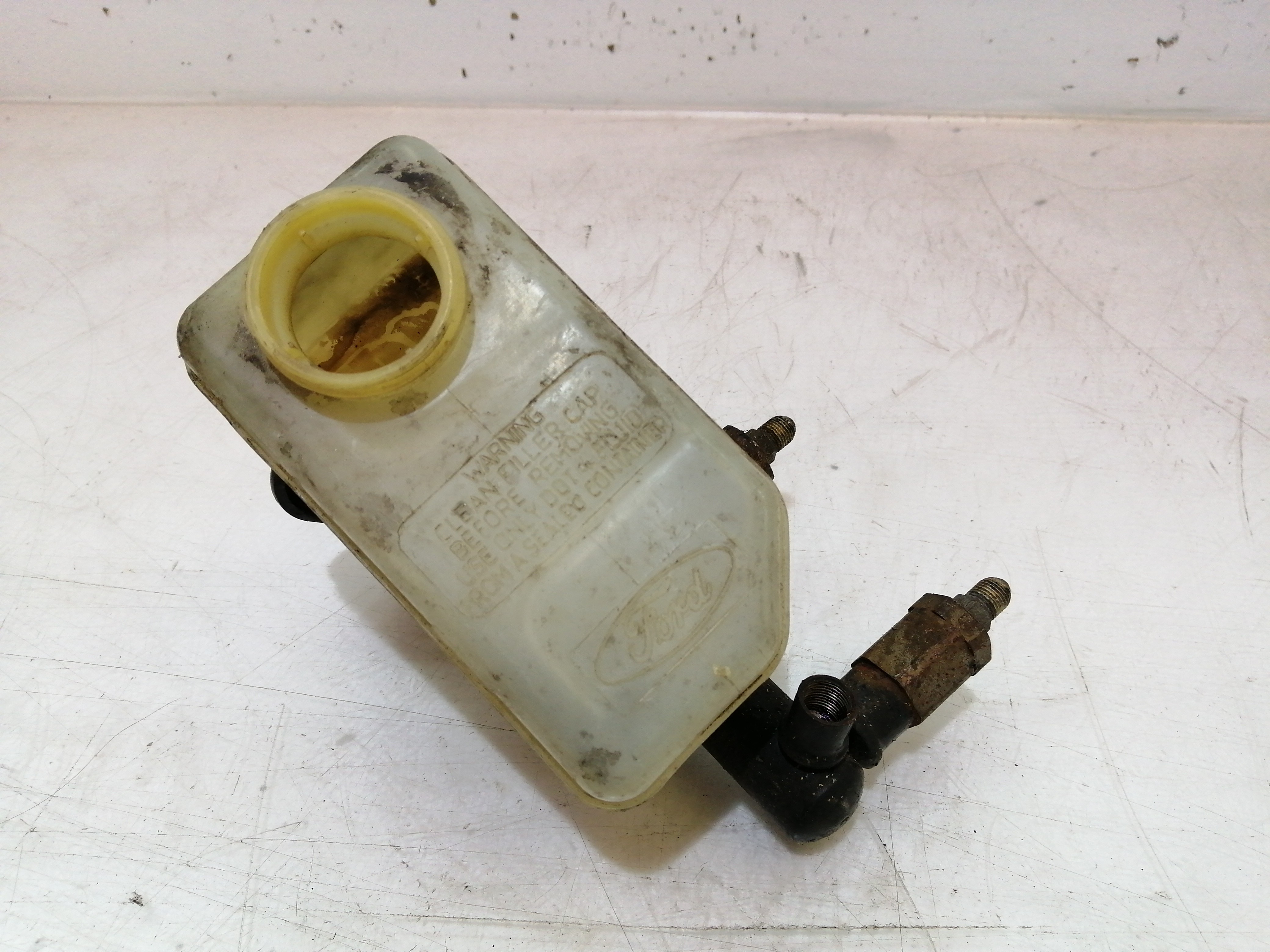 Bomba dos Travões FORD FIESTA Caixa (F3L, F5L) | 89 - 96 Imagem-1