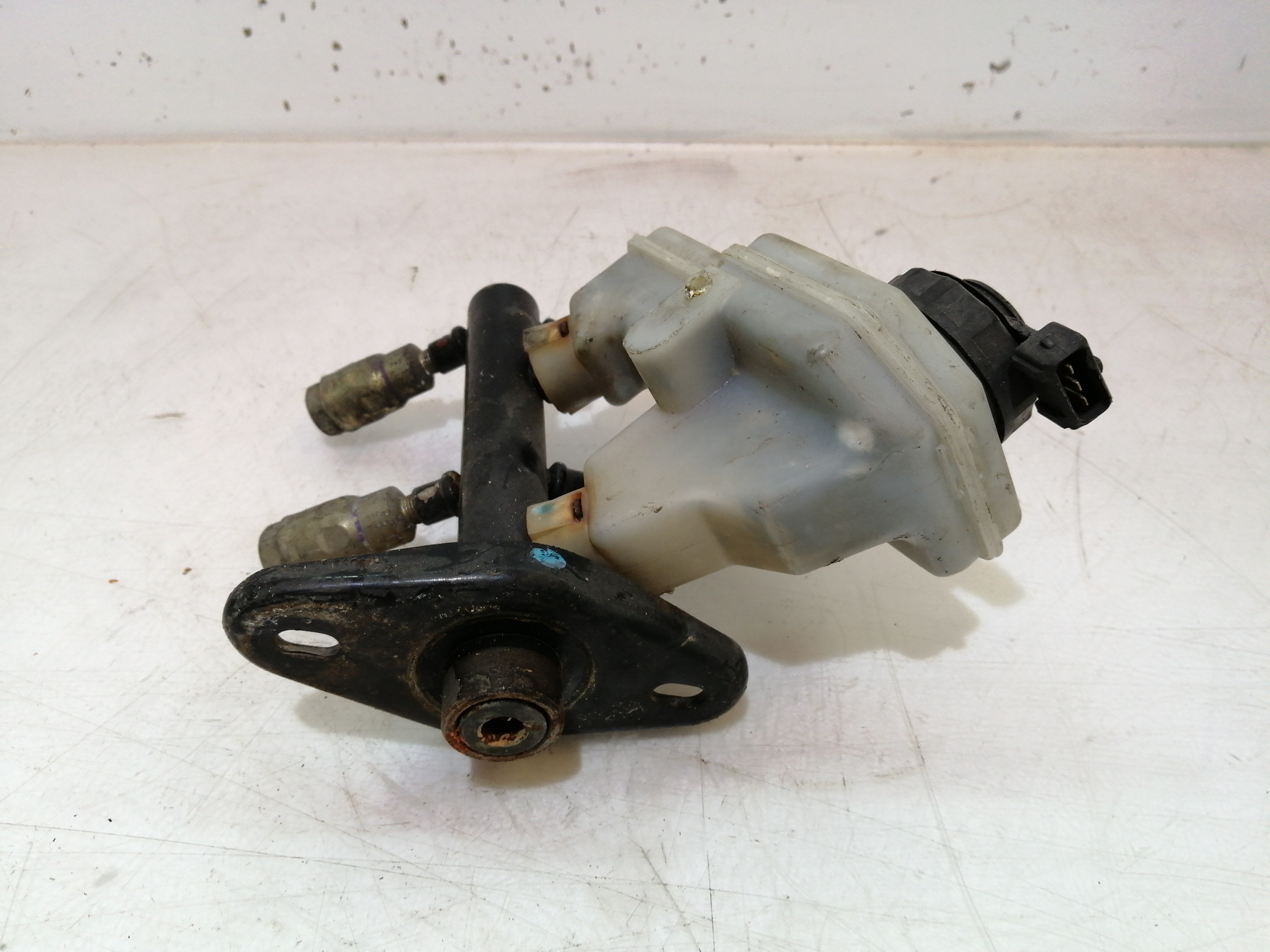 Bomba dos Travões FORD FIESTA IV (JA_, JB_) | 95 - 02 Imagem-1