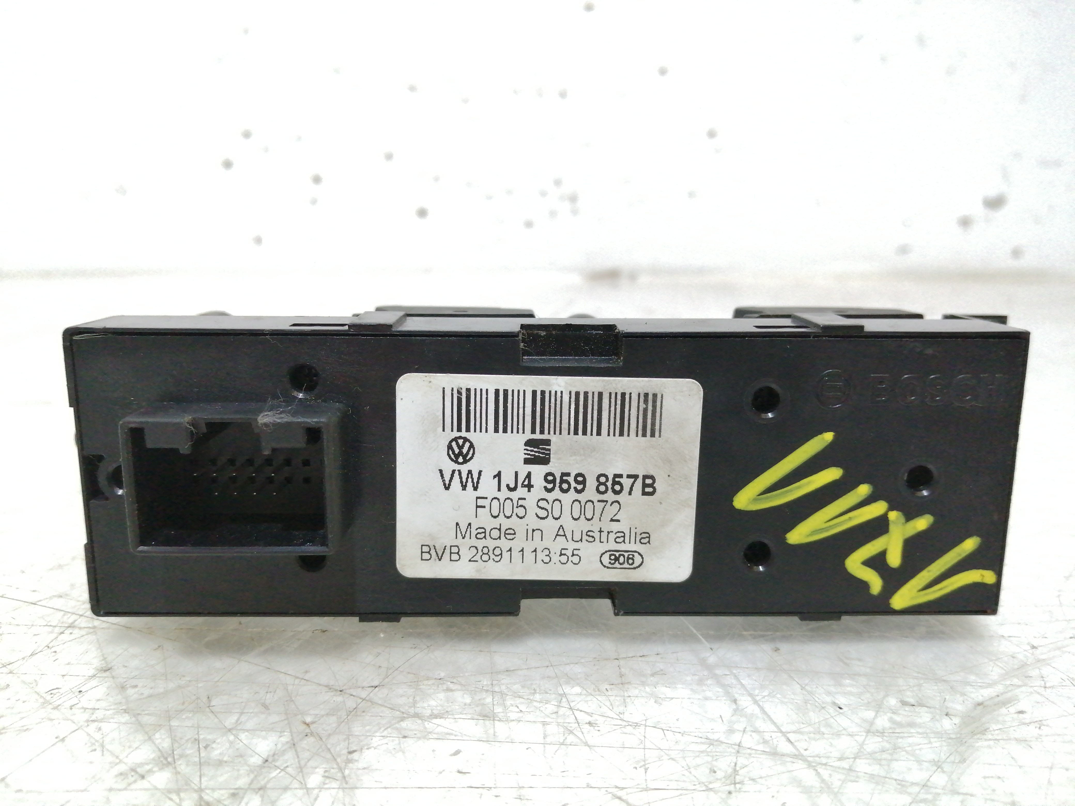 Interruptor Vidros Frente Esquerdo VOLKSWAGEN PASSAT (3B2) | 96 - 01 Imagem-1
