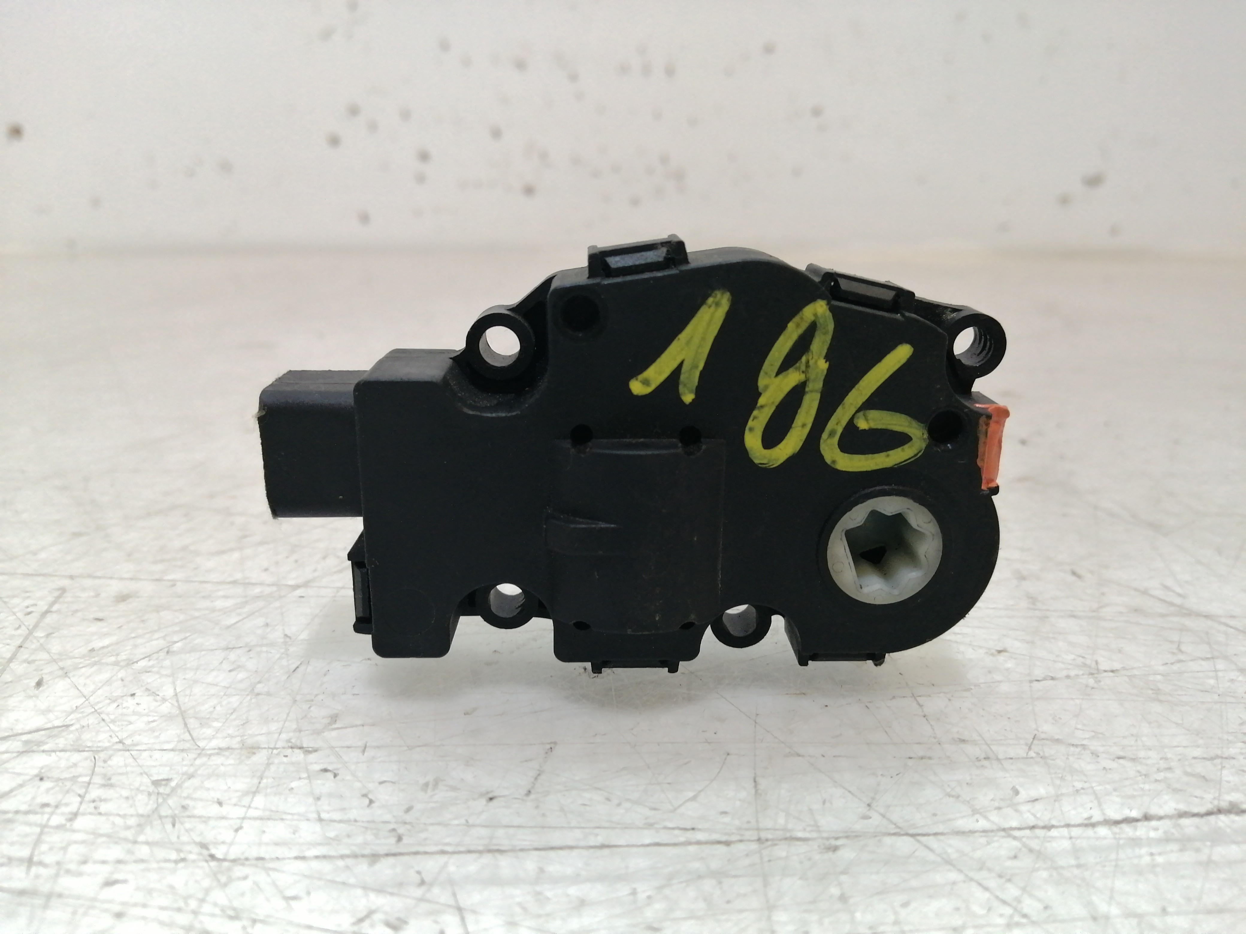 Atuador da Climatizaçao / Sofagem  BMW 3 (E90) | 04 - 12