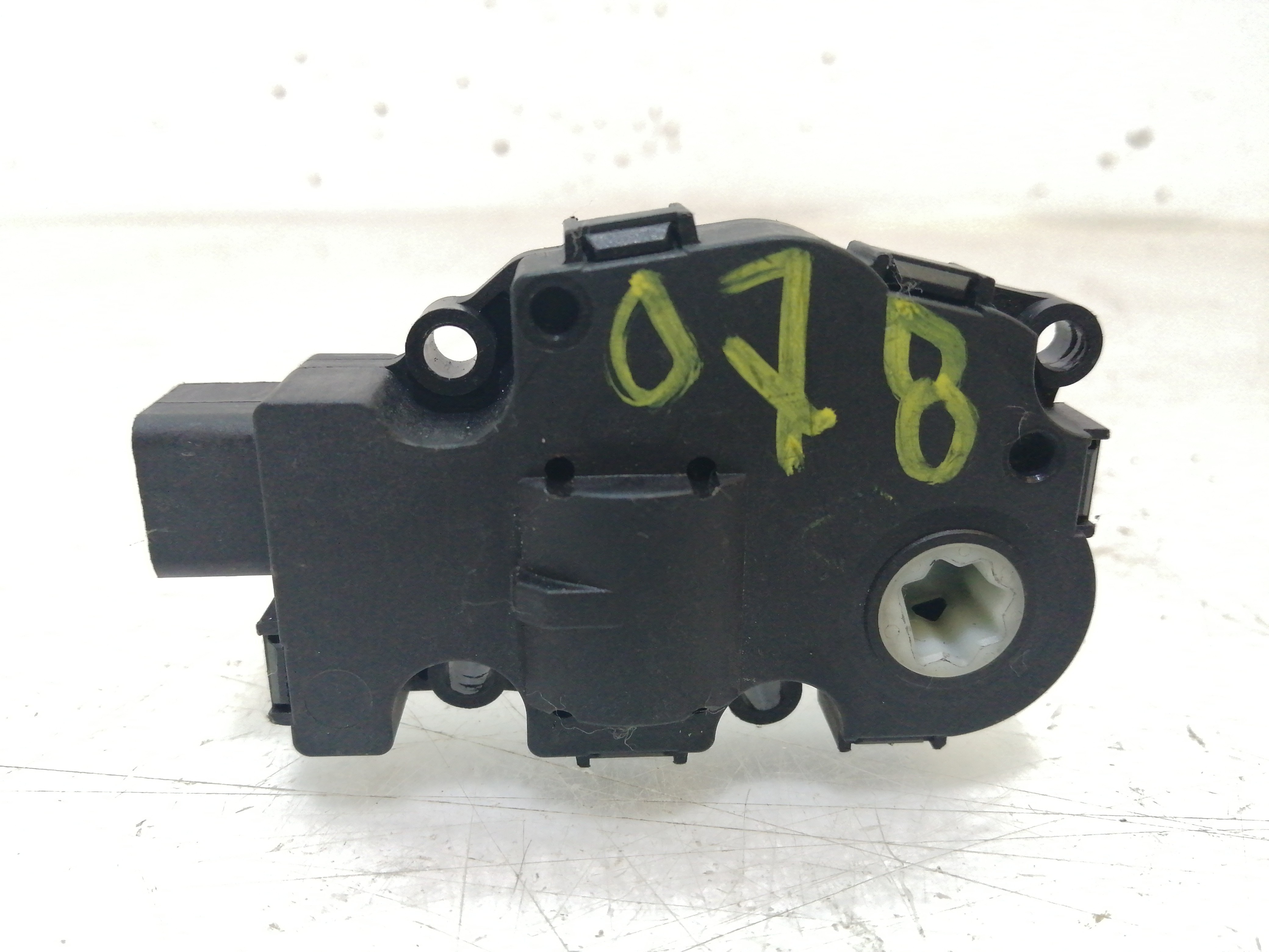 Atuador da Climatizaçao / Sofagem  BMW 1 (E87) | 03 - 13 Imagem-1