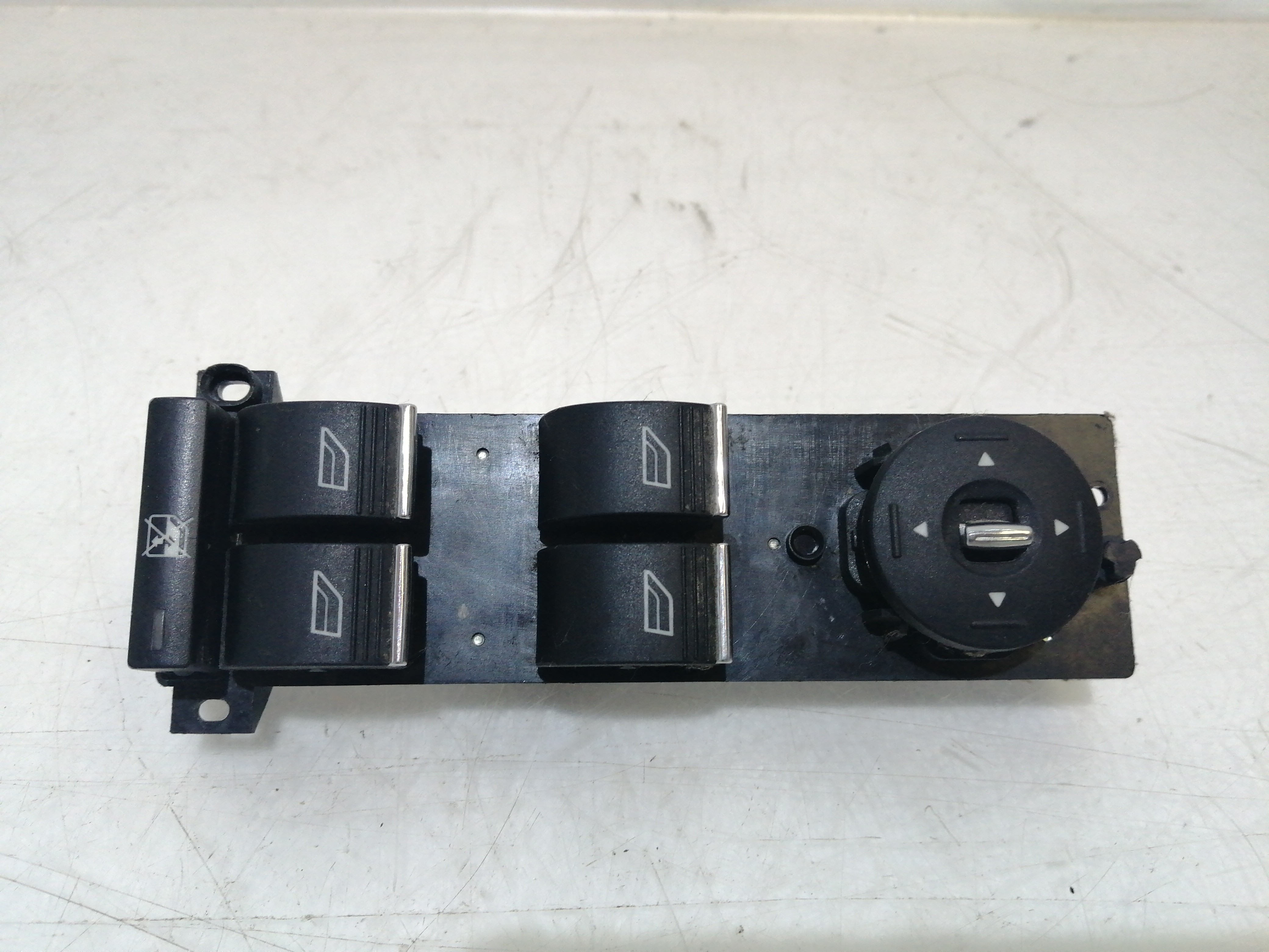 Interruptor Vidros Frente Esquerdo FORD FOCUS II Turnier (DA_, FFS, DS) | 04 - 12