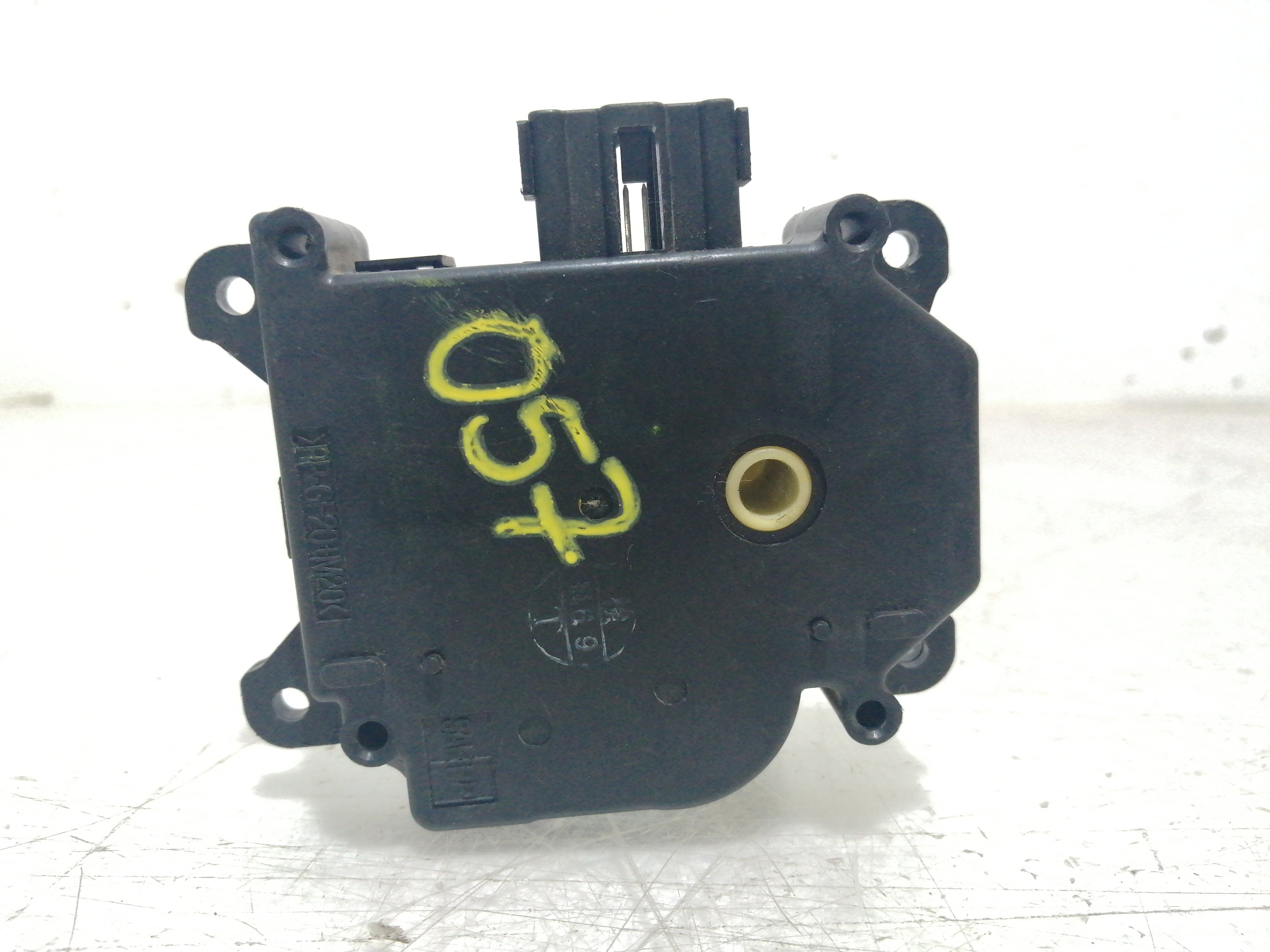 Atuador da Climatizaçao / Sofagem  MAZDA 5 (CR19) | 05 - 10