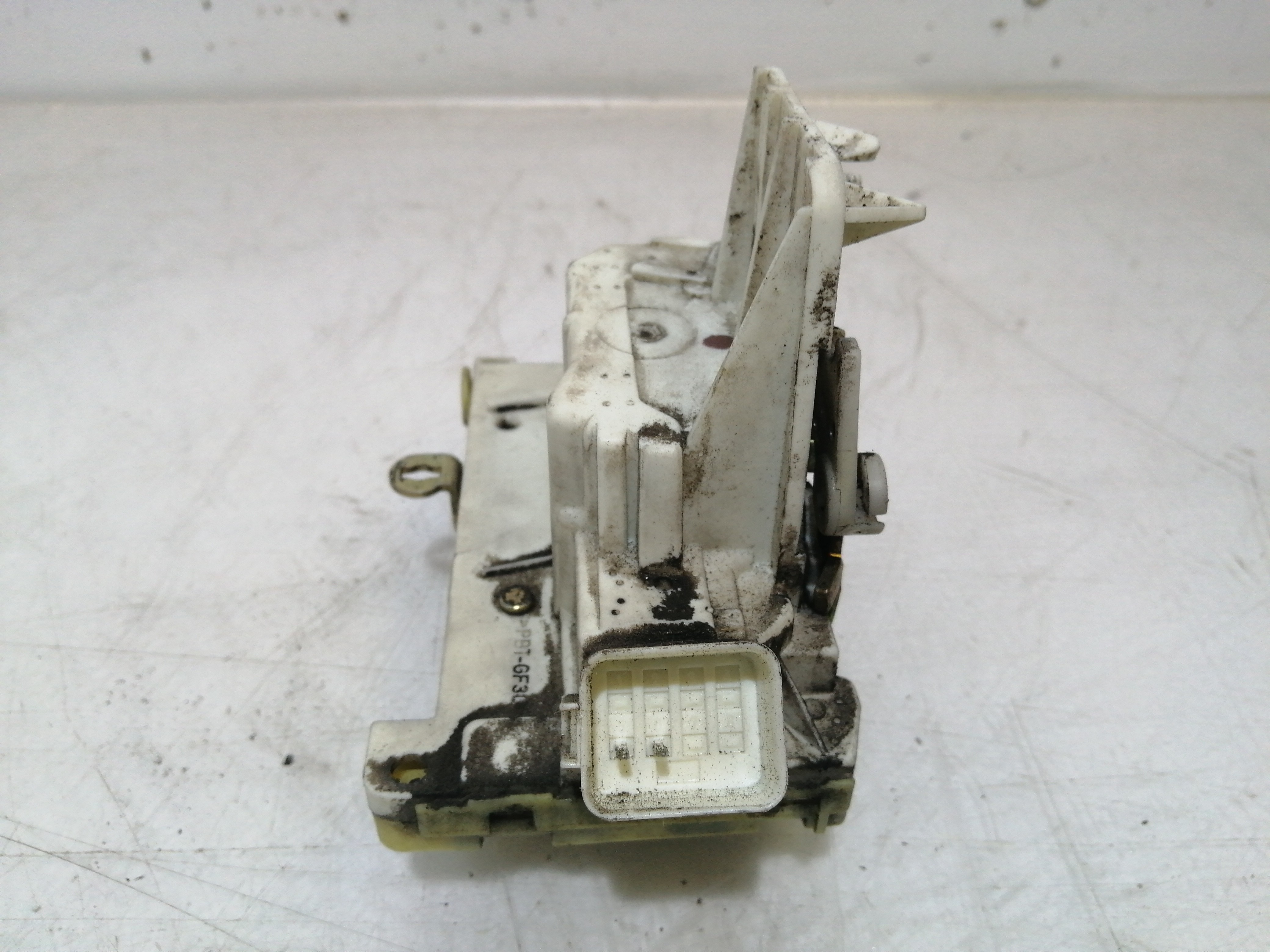 Fecho da Porta Trás Direito FORD FOCUS (DAW, DBW) | 98 - 09 Imagem-3