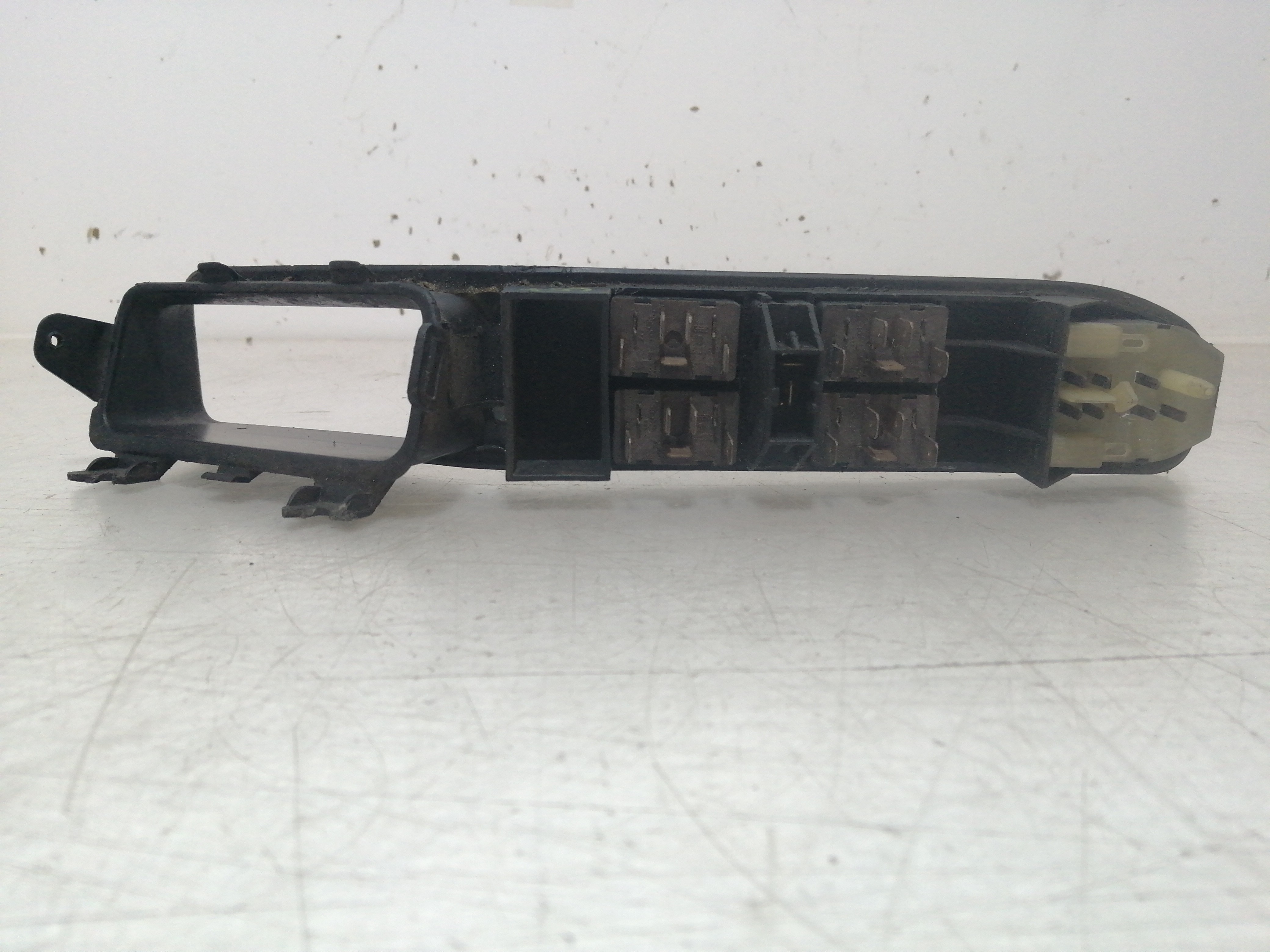 Interruptor Vidros Frente Esquerdo AUDI 80 (8C2, B4) | 91 - 95 Imagem-2
