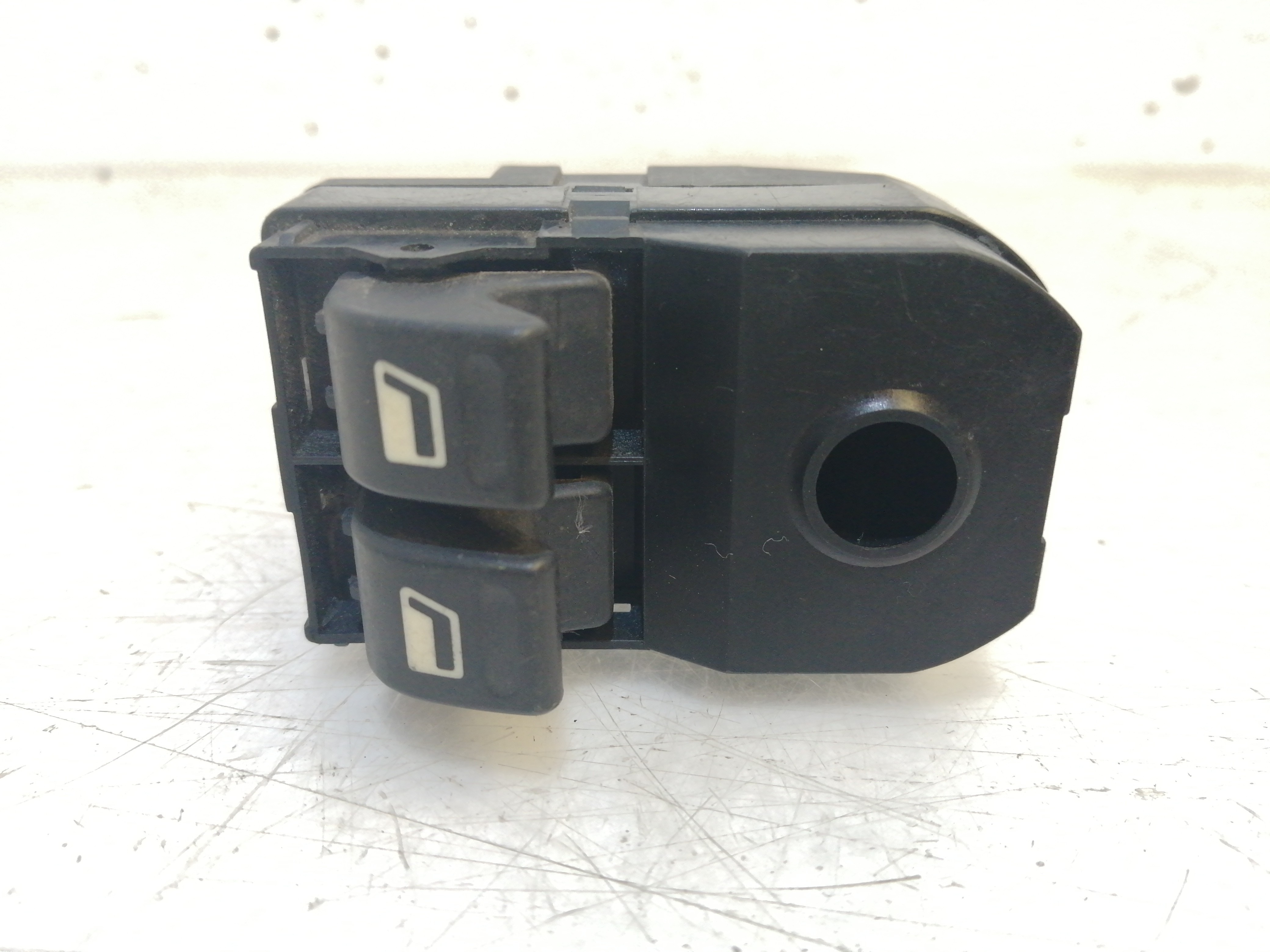 Interruptor Vidros Frente Esquerdo PEUGEOT 306 Break (7E, N3, N5) | 94 - 02