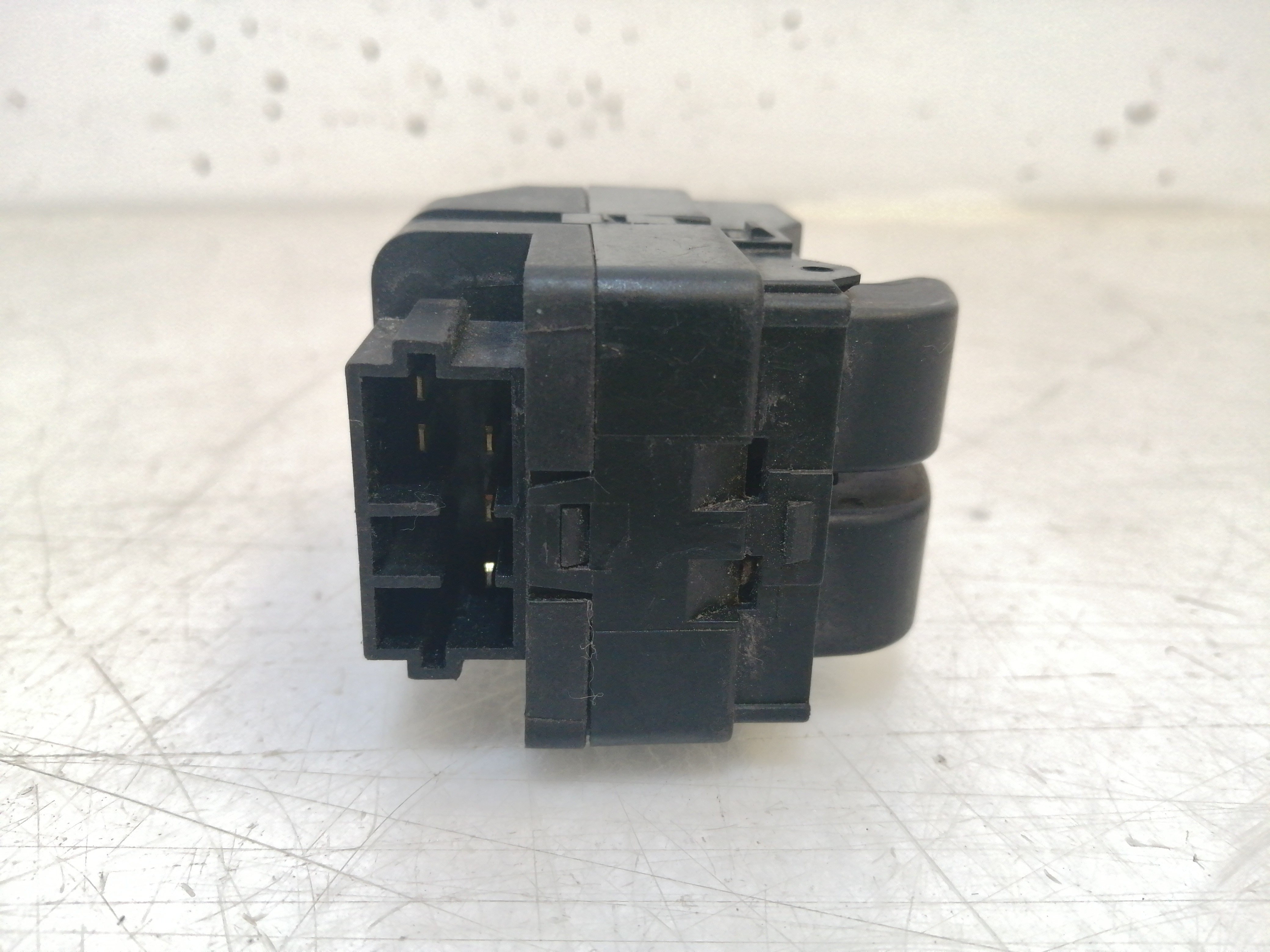 Interruptor Vidros Frente Esquerdo PEUGEOT 306 Break (7E, N3, N5) | 94 - 02 Imagem-2