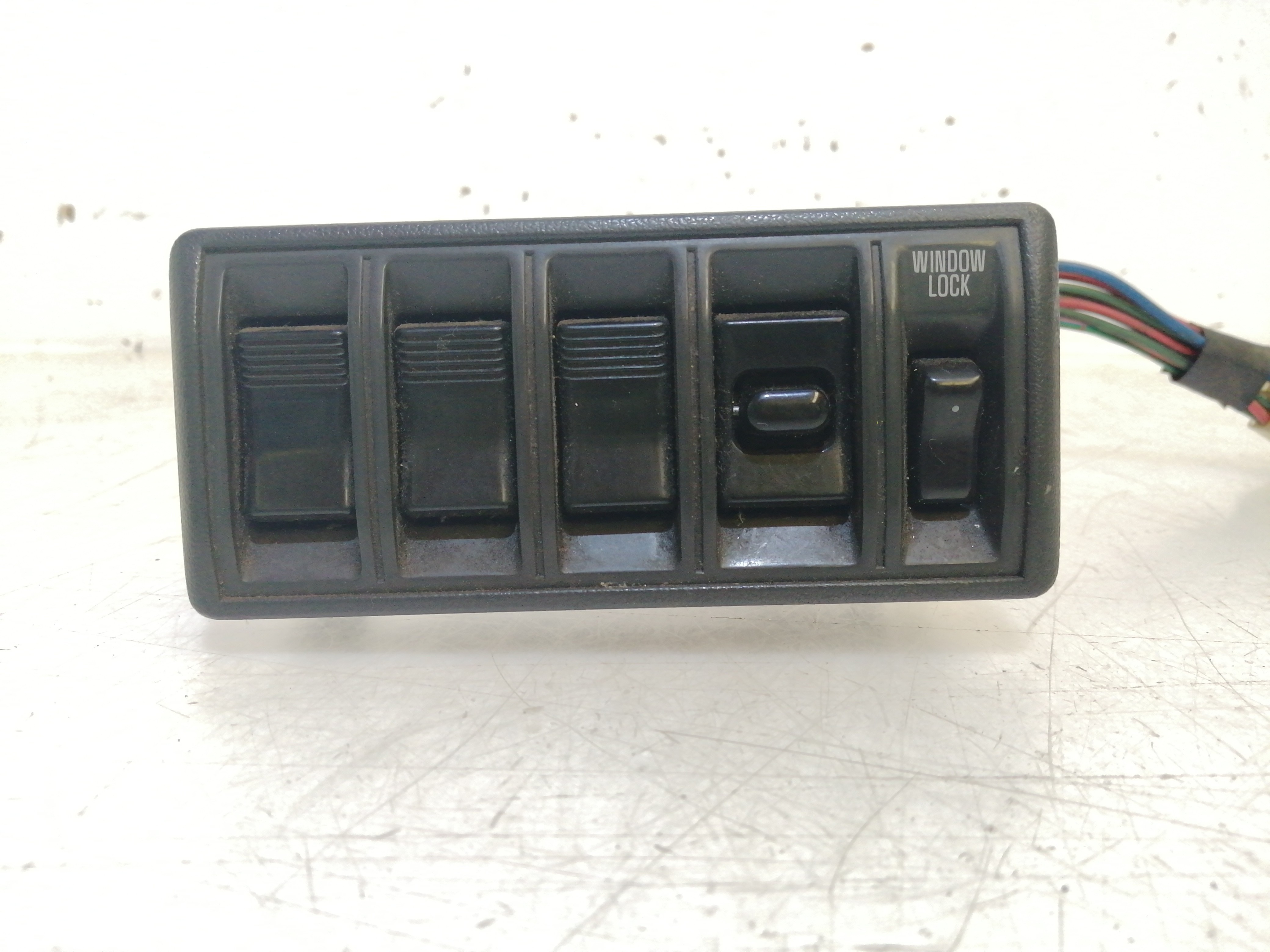 Interruptor Vidros Frente Esquerdo FIAT PUNTO (176_) | 93 - 99
