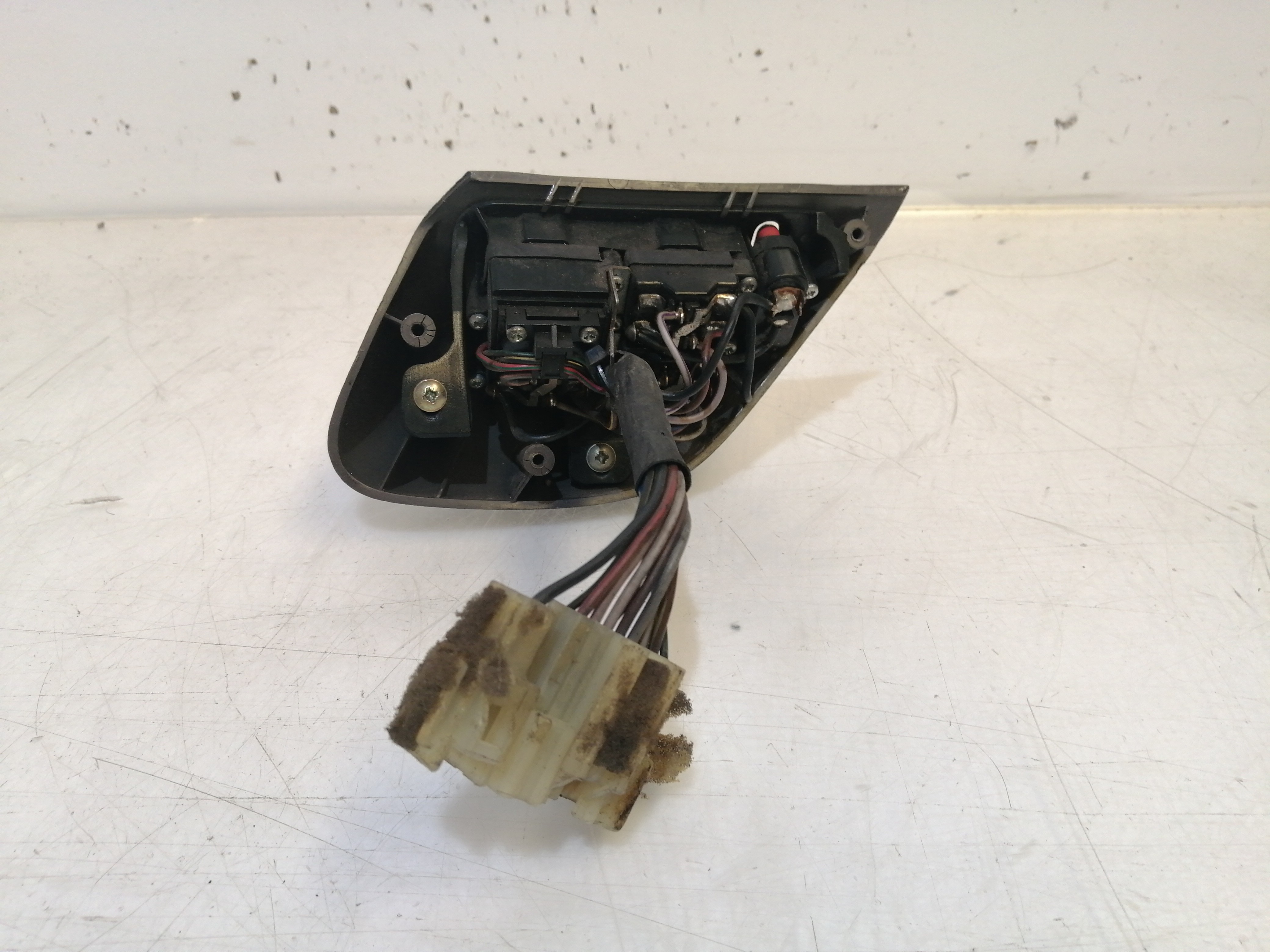 Interruptor Vidros Frente Esquerdo ROVER 400 (RT) | 95 - 00 Imagem-1