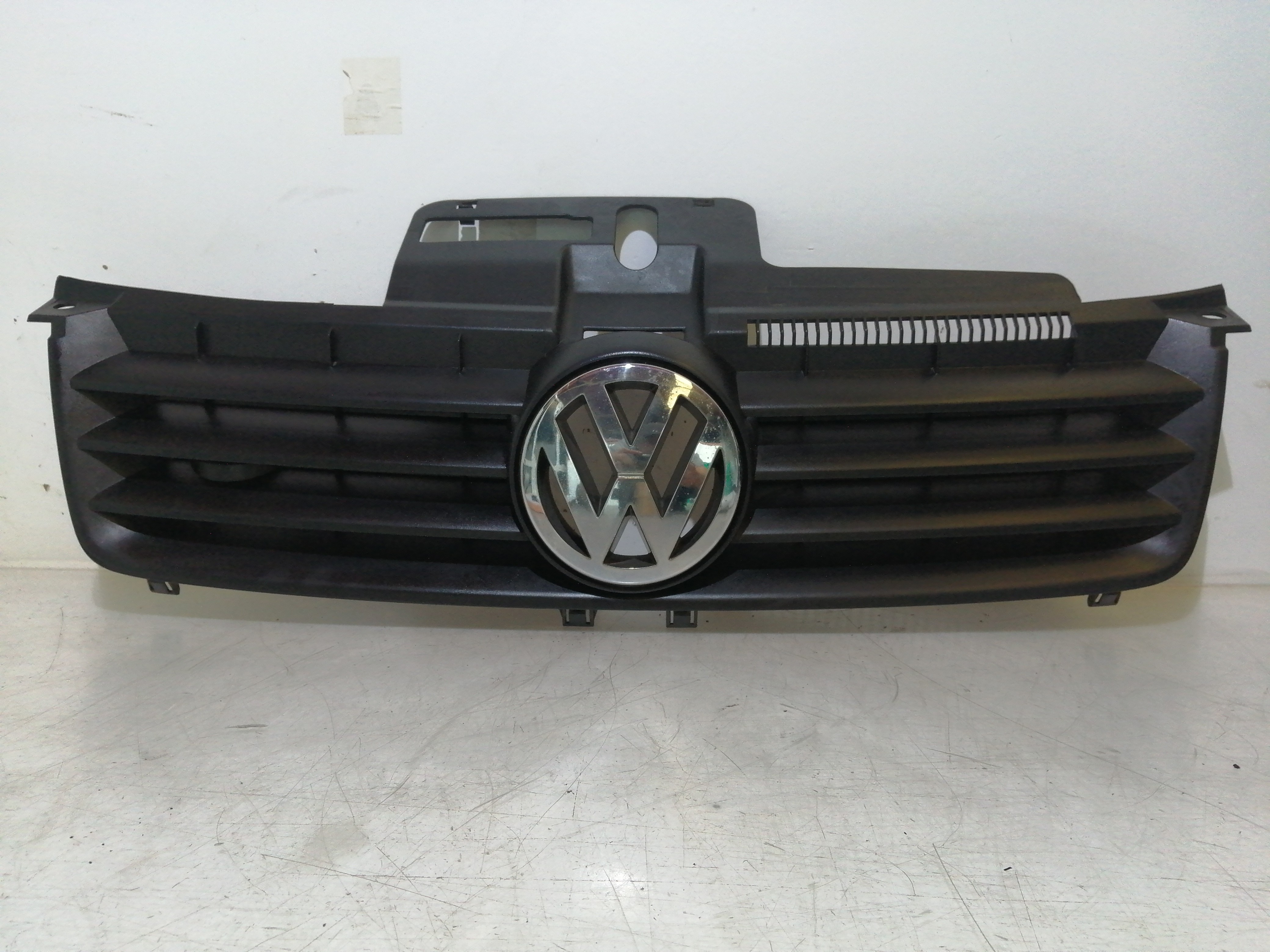 Grelha da Frente VOLKSWAGEN POLO (9N_) | 01 - 14