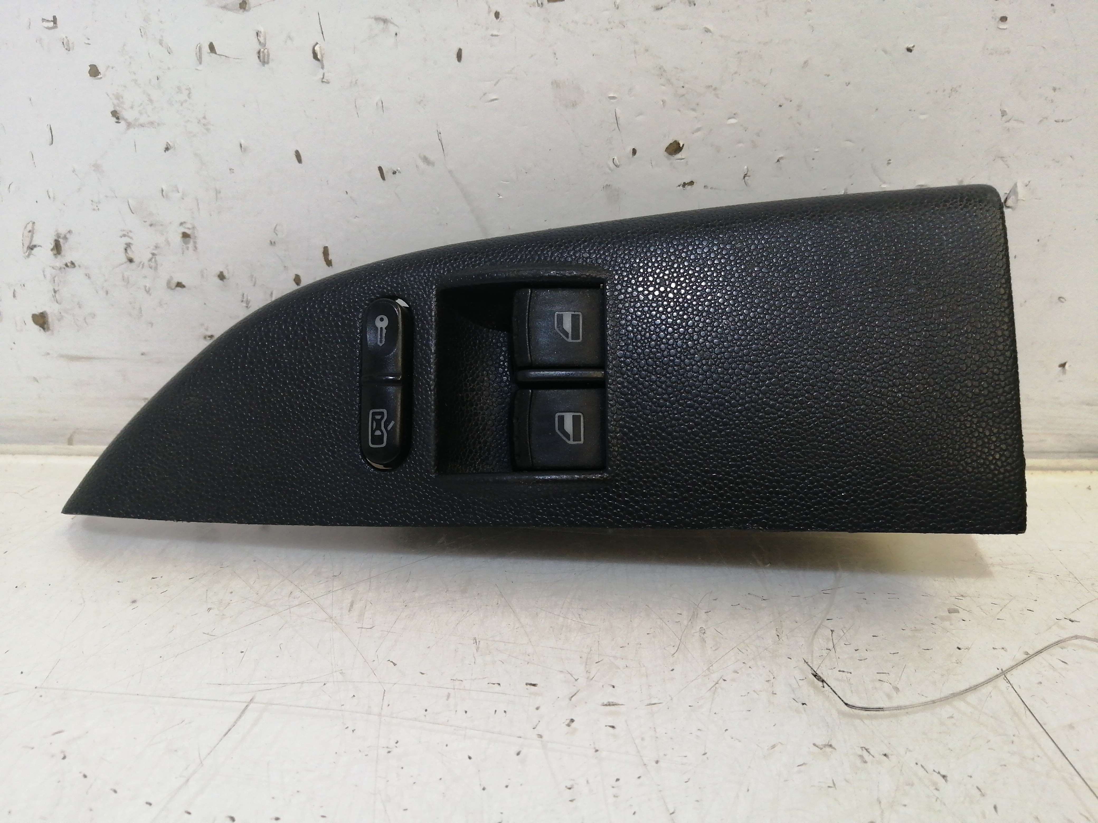 Interruptor Vidros Frente Esquerdo SKODA FABIA I (6Y2) | 99 - 08