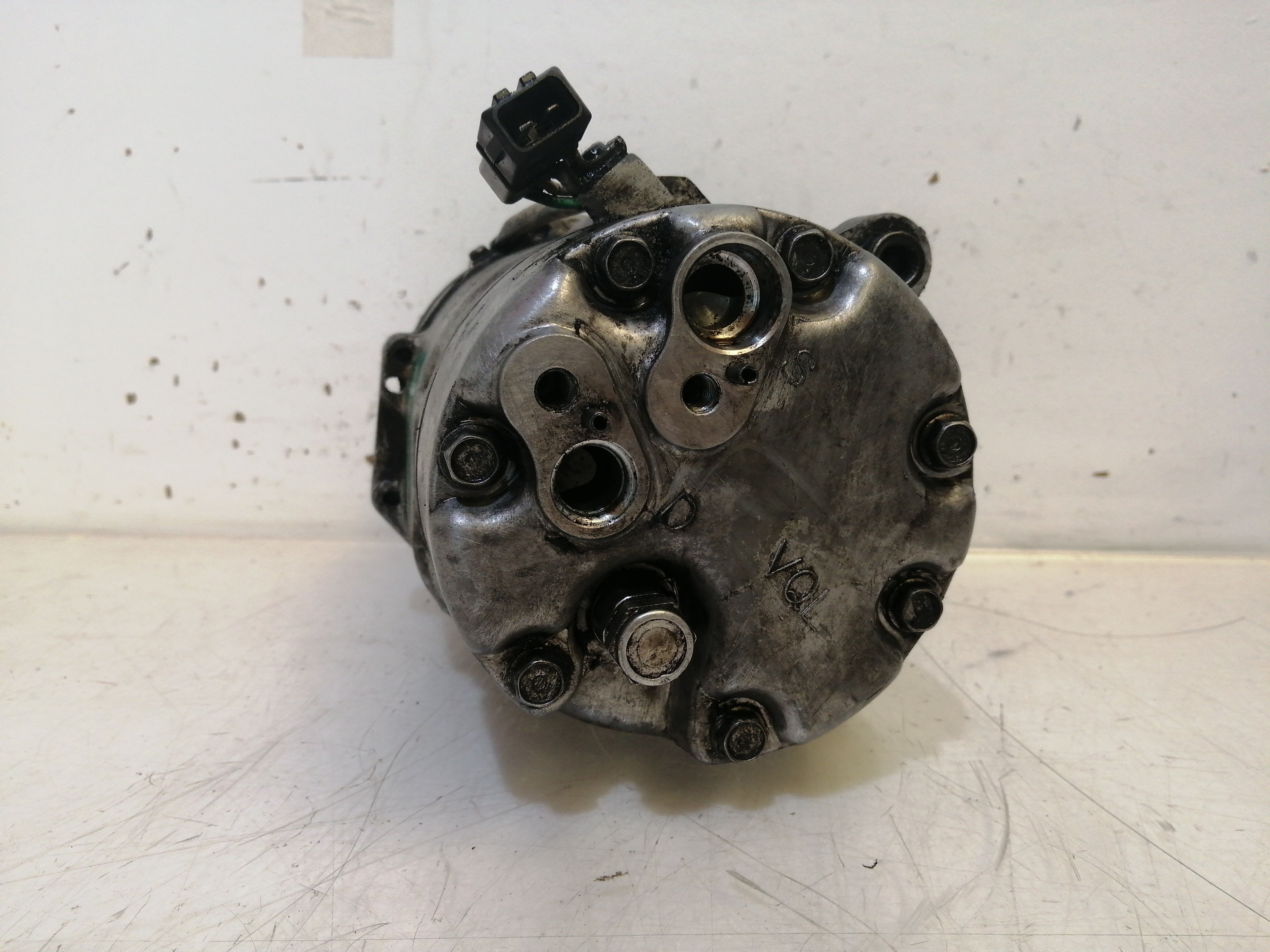 Compressor do Ar Condicionado VOLKSWAGEN GOLF IV (1J1) | 97 - 07 Imagem-2