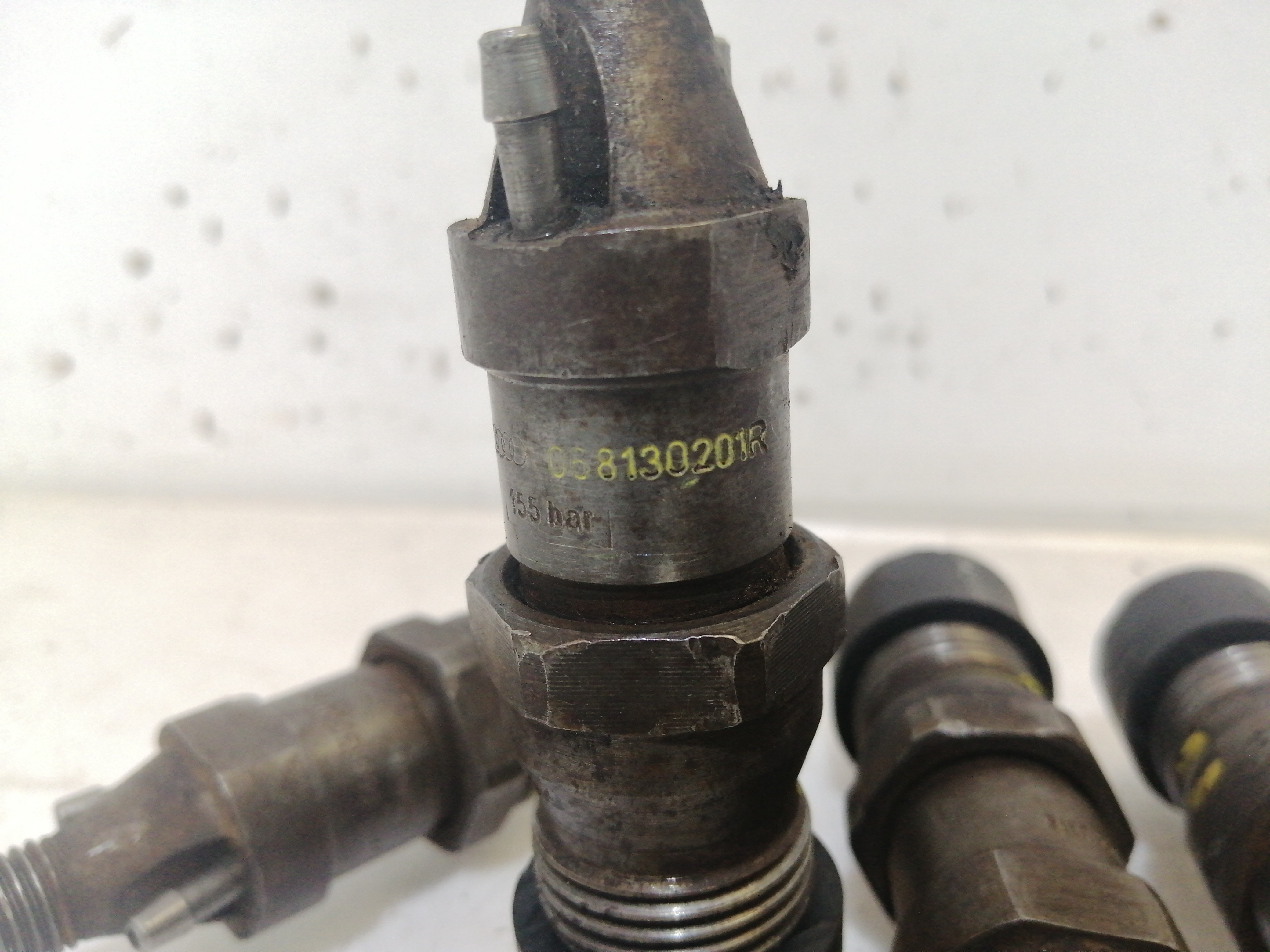 Conjunto Injectores VOLKSWAGEN PASSAT (3A2, 35I) | 88 - 97 Imagem-3