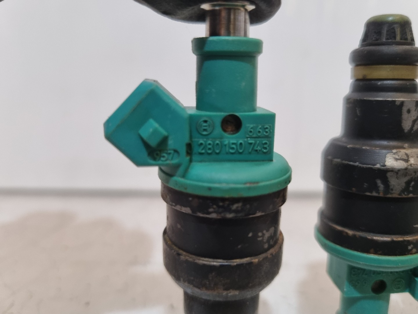 Conjunto Injectores FORD ESCORT V (AAL, ABL) | 90 - 96 Imagem-1