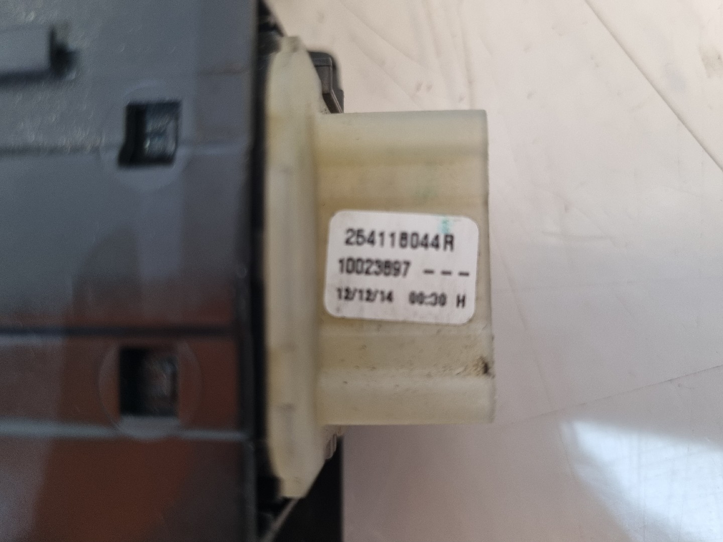 Interruptor Vidros Frente Esquerdo RENAULT CLIO IV (BH_) | 12 -  Imagem-2