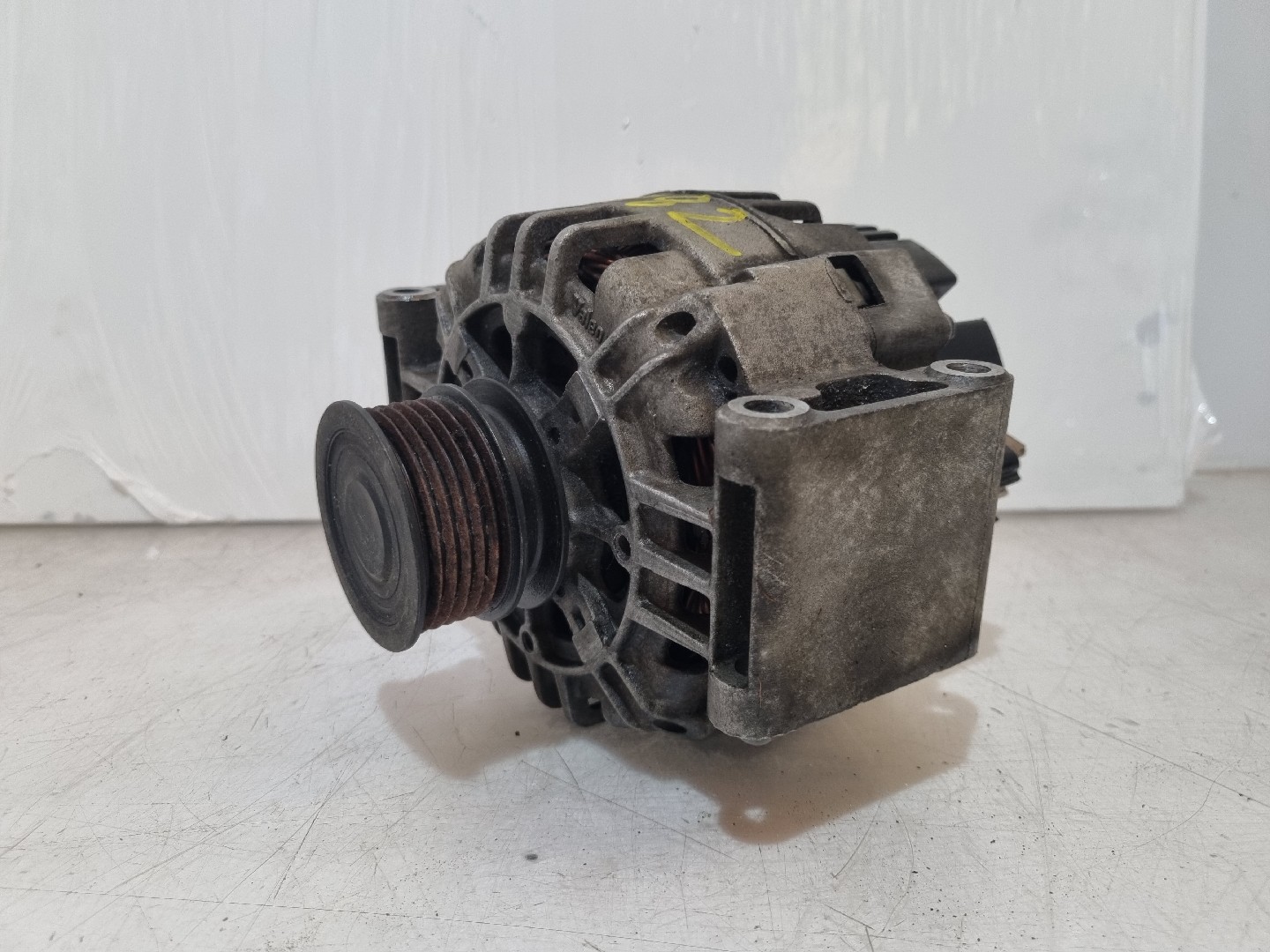 Alternador AUDI A4 (8E2, B6) | 00 - 05